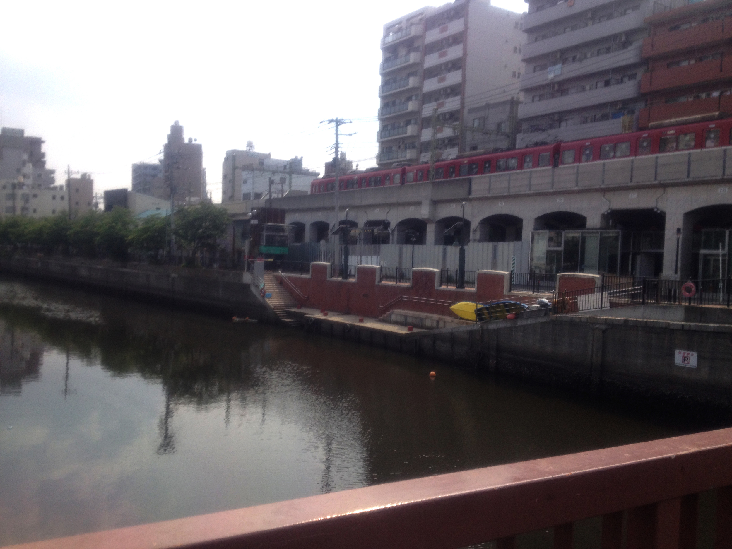 Artist studios and shops under the bridge. 