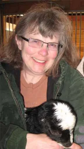 Cathy-holding-kid.jpg