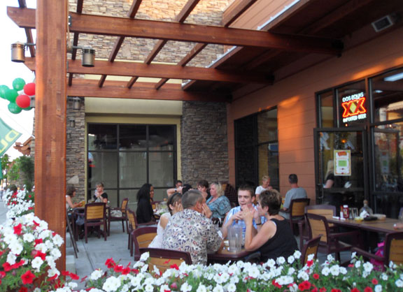 Everybody LOVES our patio!