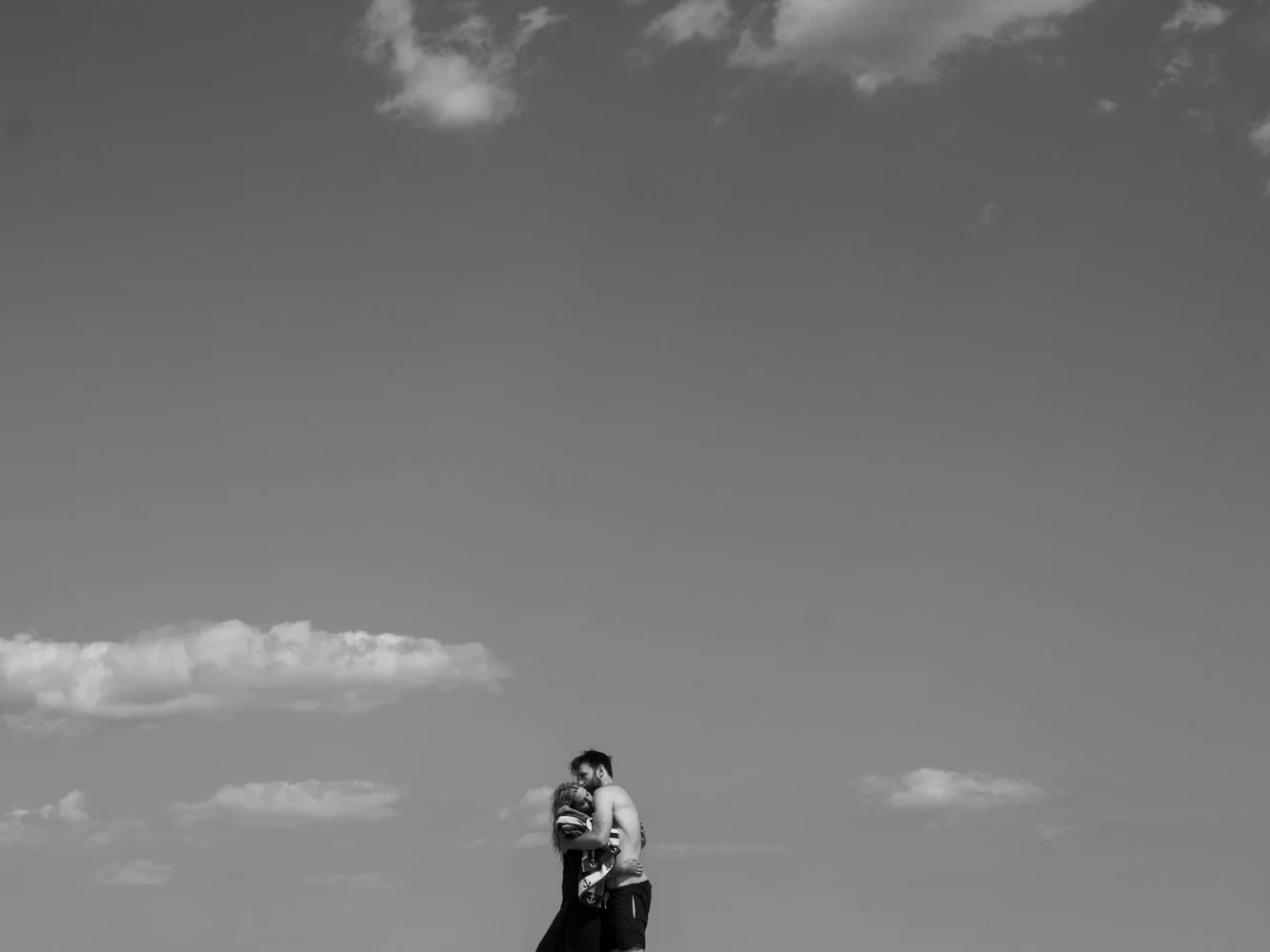 Beach Lovers: Horizon Heat. Fort Tilden Beach, 2017.
