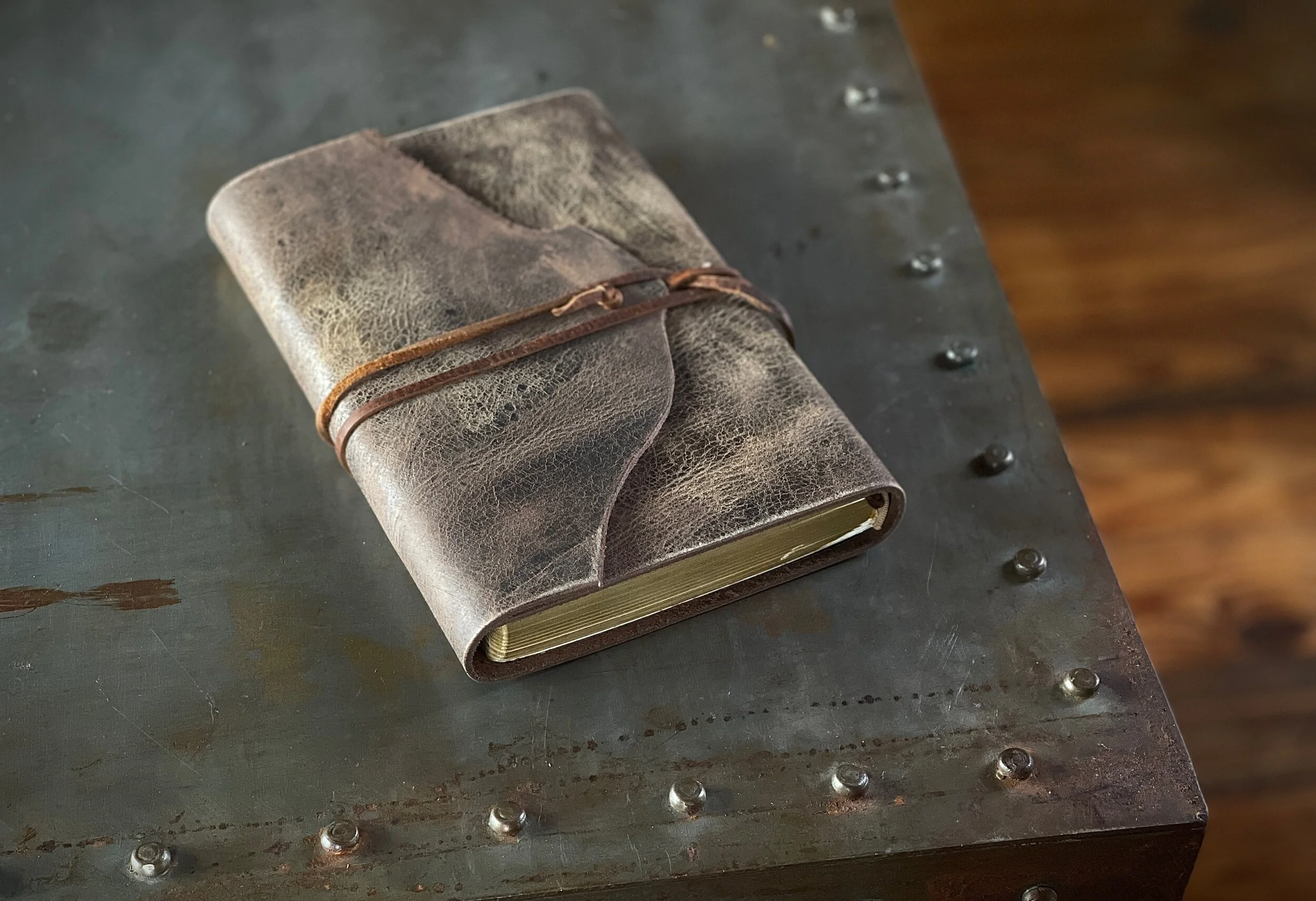 1E6B98B6-2830-4B96-8519-2C4C42A04281