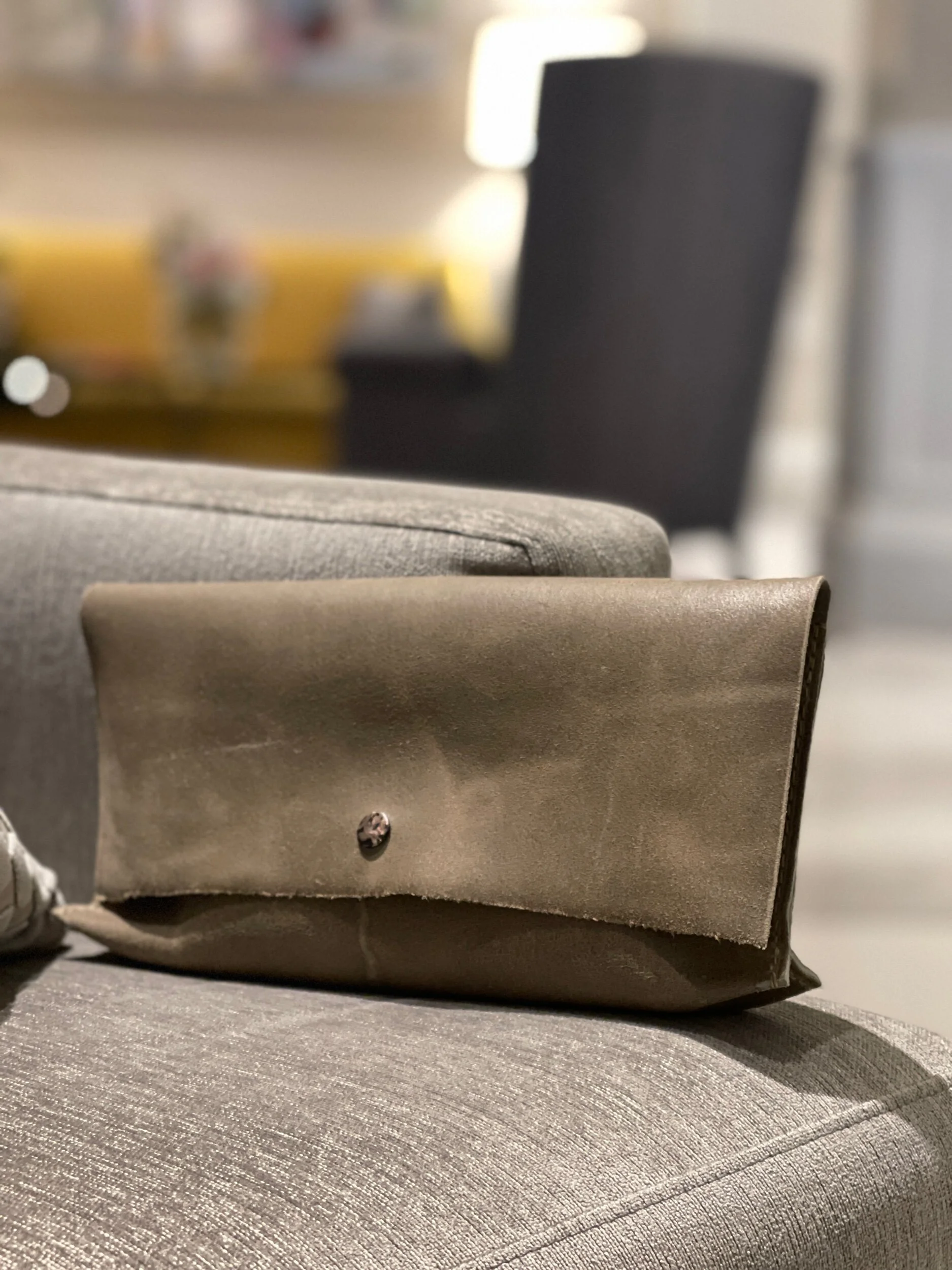 D413988B-0AD7-450E-BE88-9C5E9A58FE7D