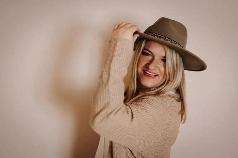 Stefanie-Fleischmann-Fotografie-Boho-Shooting-04.04.22-3-768x512.jpg