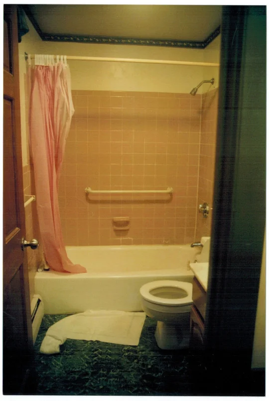 Red Roof Inn | 2008