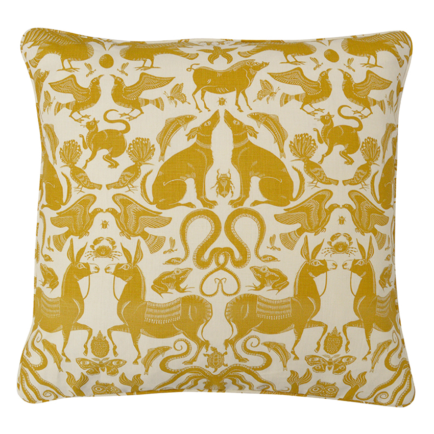 BIRDS & BEASTS Large Cushion | Sand