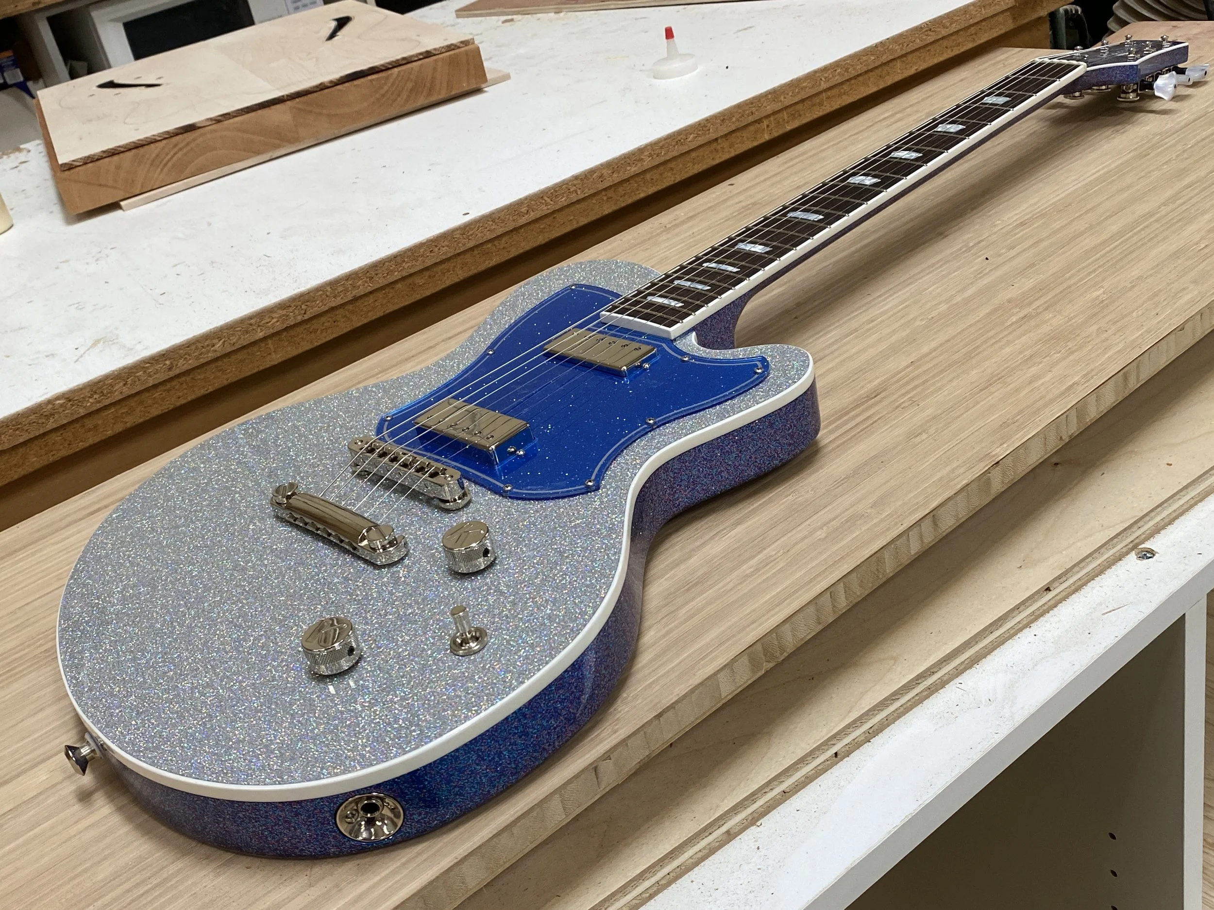 Two Tone Holo/Snow Cone Starliner #1026-161