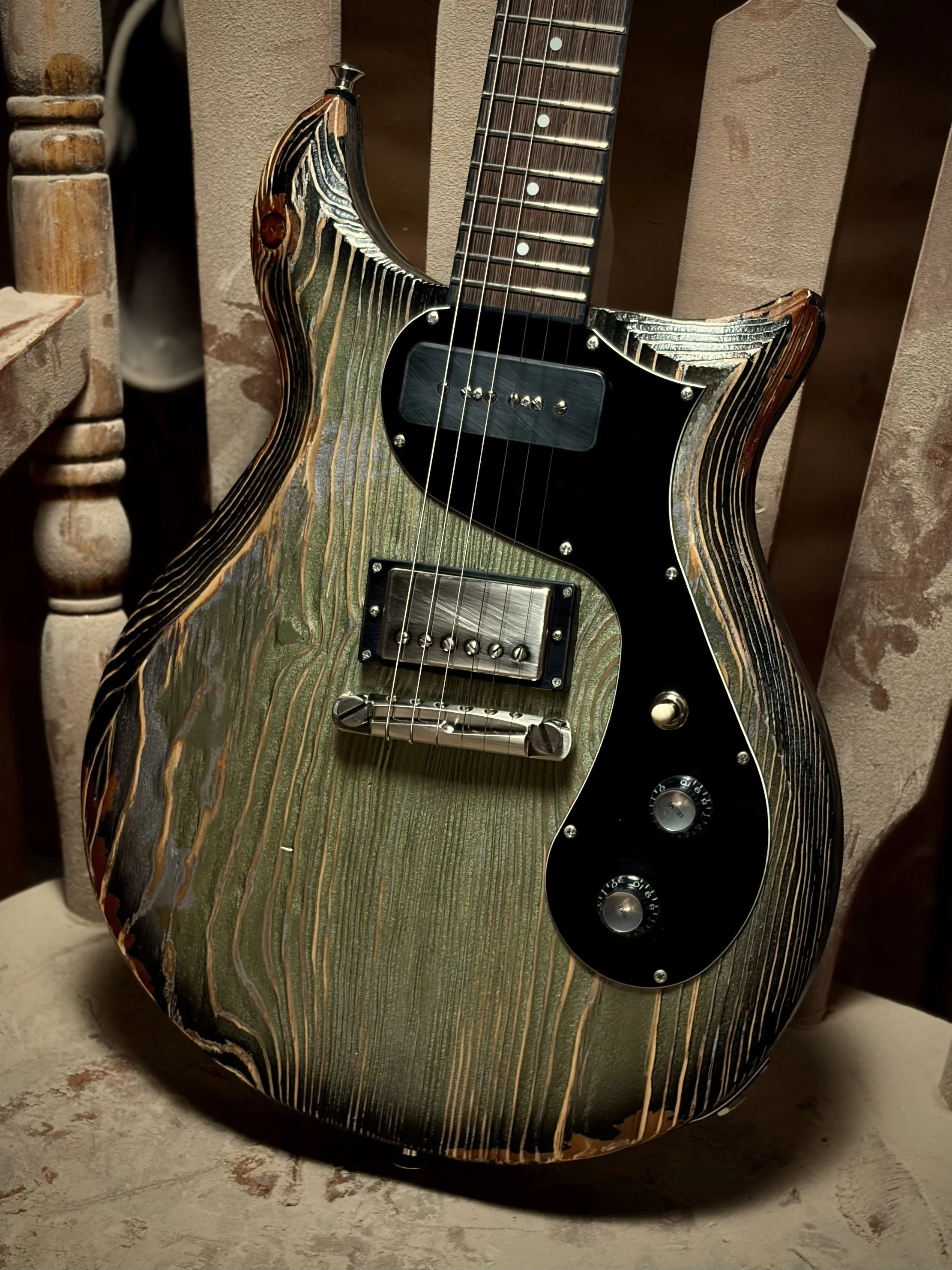Skylark #014 Weathered Silverburst