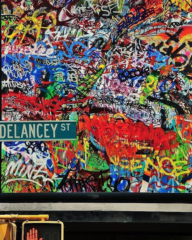 "SOMEWHERE BETWEEN LANGUAGE AND ART" ββββββββββ
"#PPP: None Of Us Greater Than All Of Us!" Exhibit at the now defunct Rox Gallery and very much alive @wallplaynetwork circa 2013 π€π€π€π€π€π€π€π€π€π€π€ πππ@pattyjo13 photo by @????