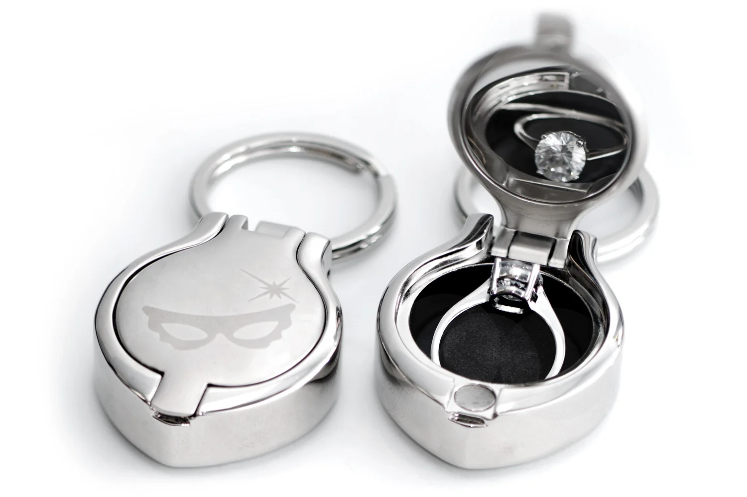 MsT_keychain2_retouched_ys.jpg