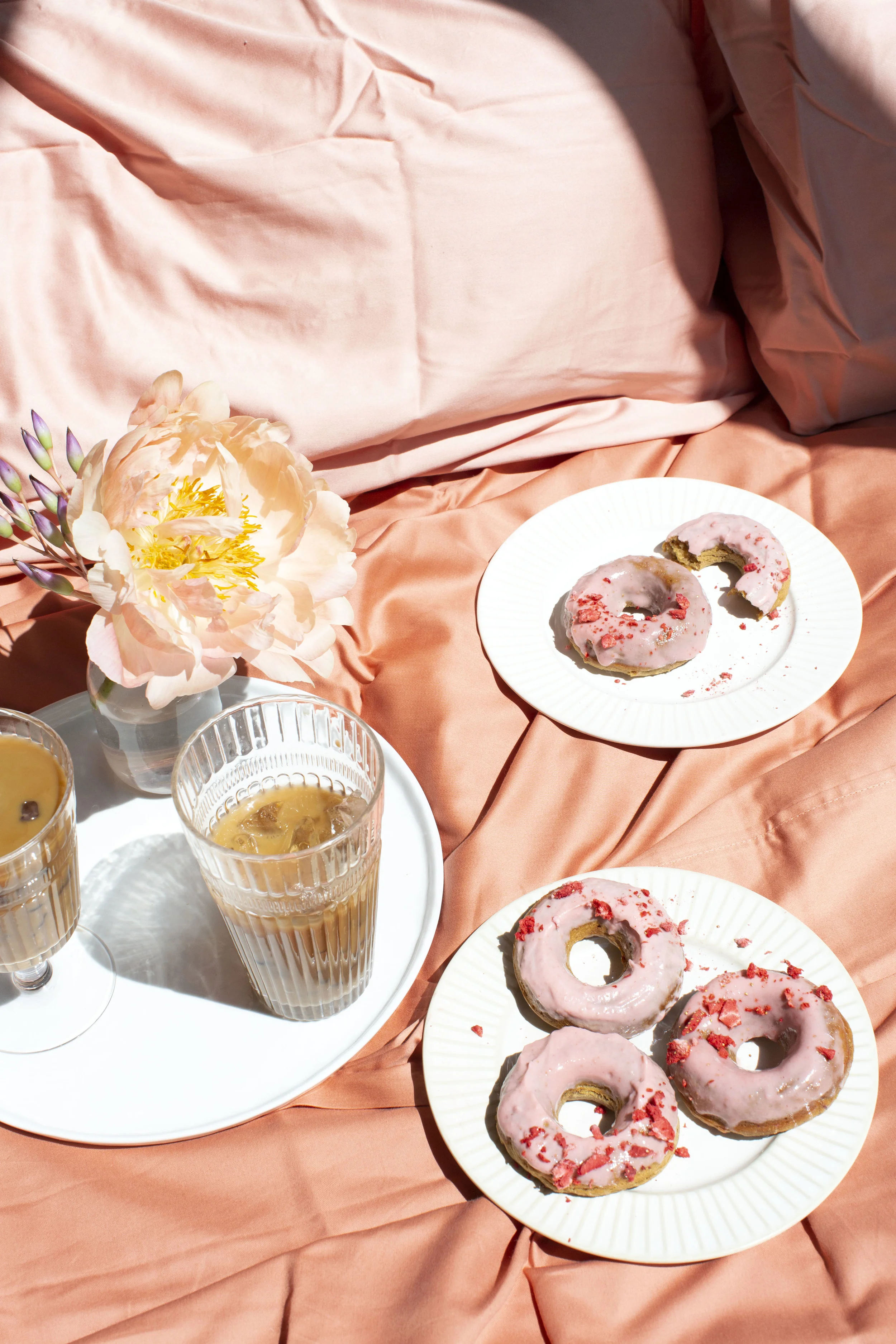 strawberry_doughnuts.jpg