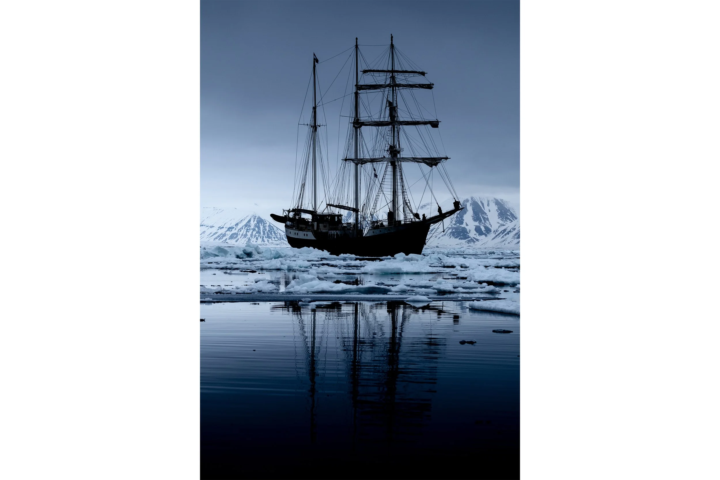 Svalbard-11 Square.jpg