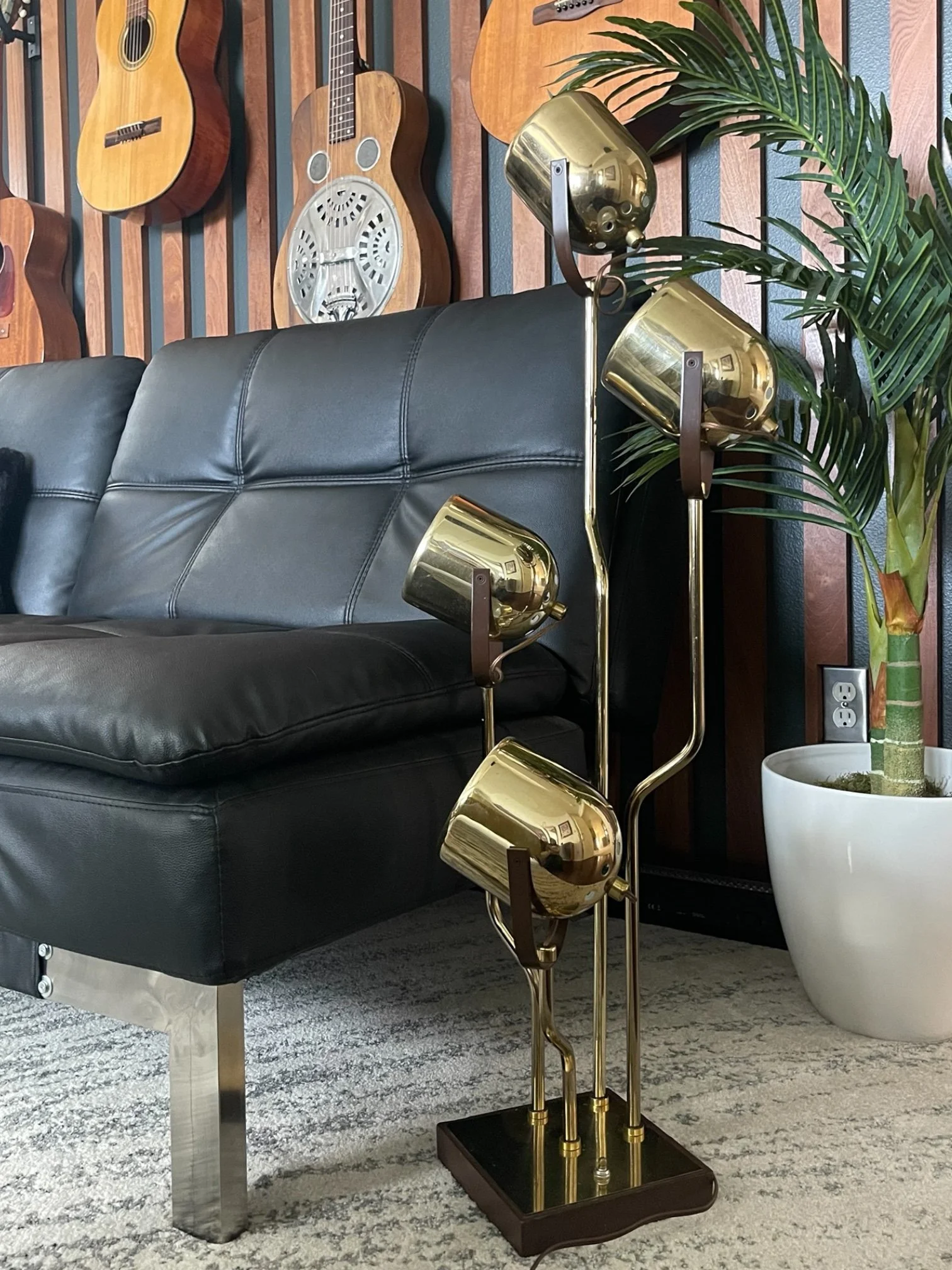 Vintage brass mid century modern 4 pivoting head table lamp  on a square wood and brass base by Clover Lamp Co.