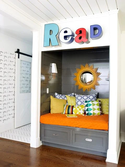 PS I Love You wall decal by Wall Star Graphics as seen in HGTV Magazine.