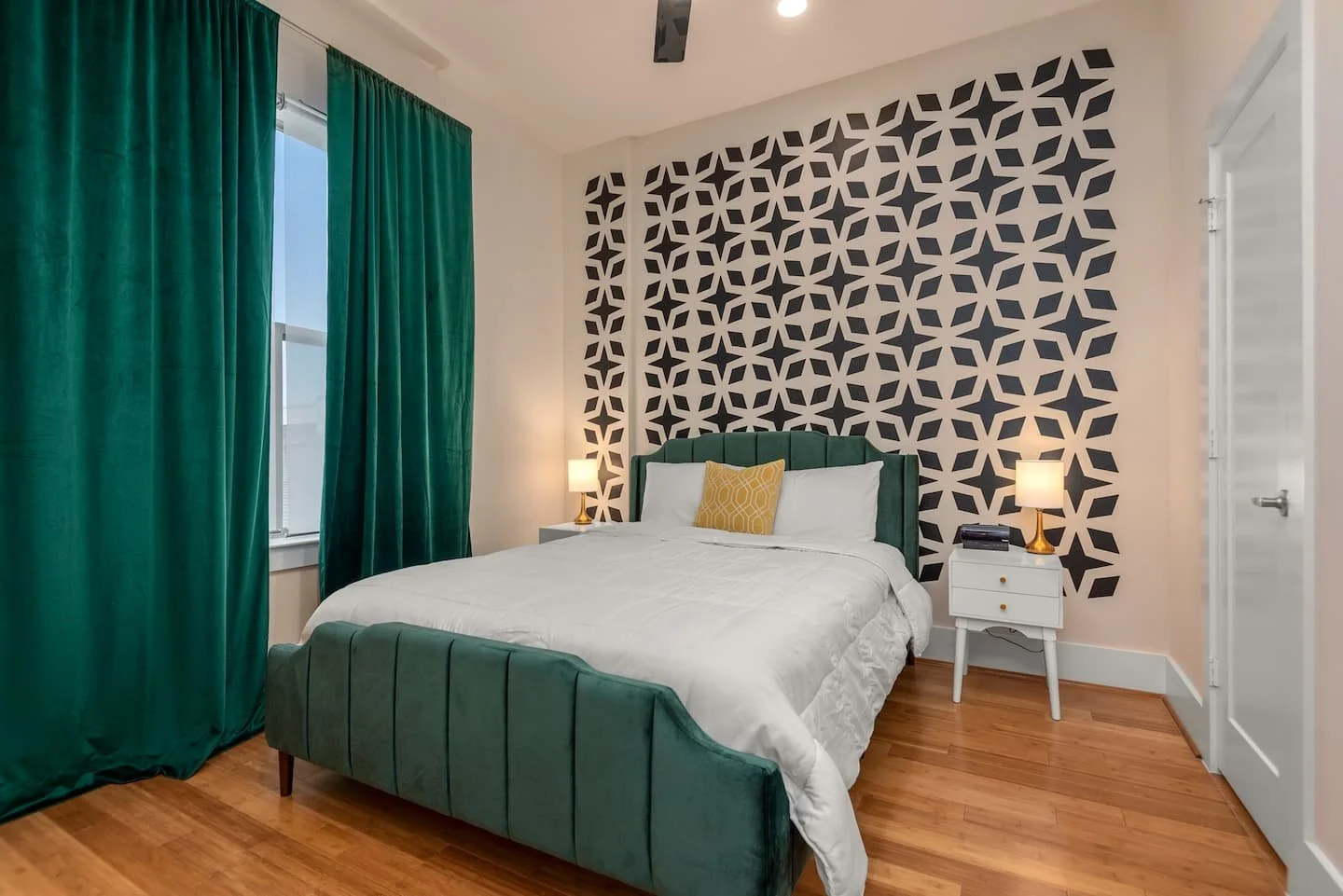 Mid century modern breeze block vinyl wall decals for home decor. Peel and stick, removable stylish geometric pattern, 2 sizes, 24 color options.