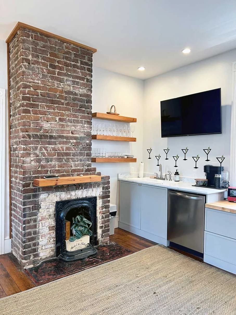 A stylish retro two color martini with olive removable wall decal by Wall Star Graphics.