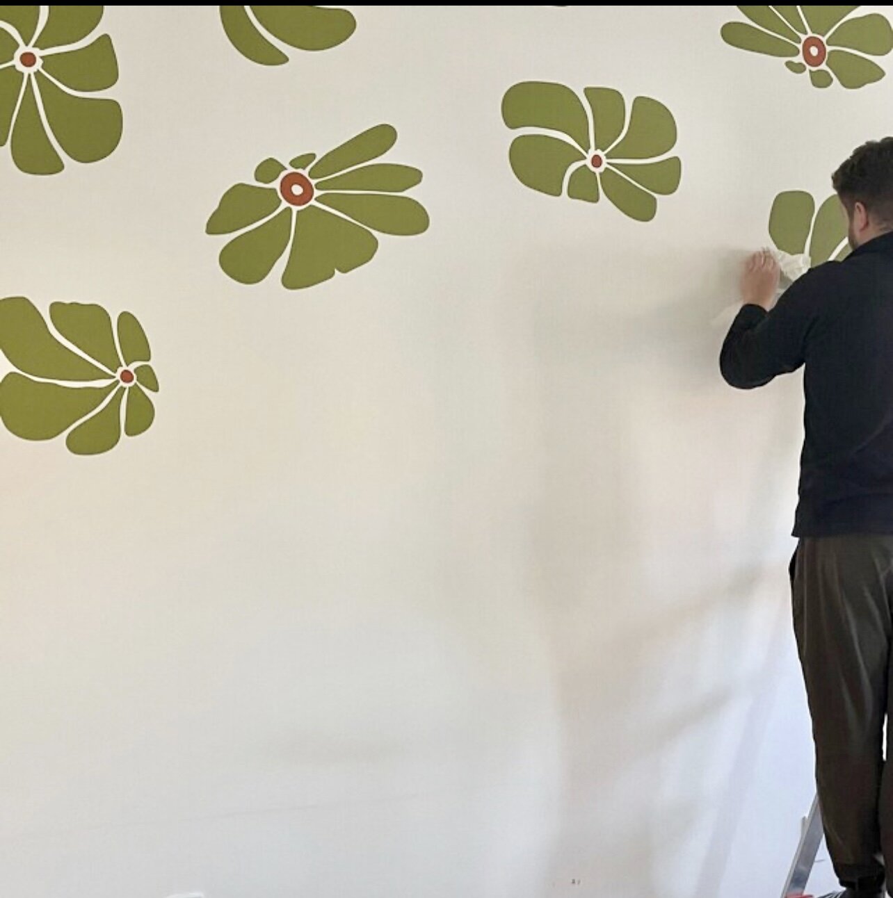Funky, groovy flower wall decals for retro modern interiors, removable peel and stick decor for renters and homeowners.