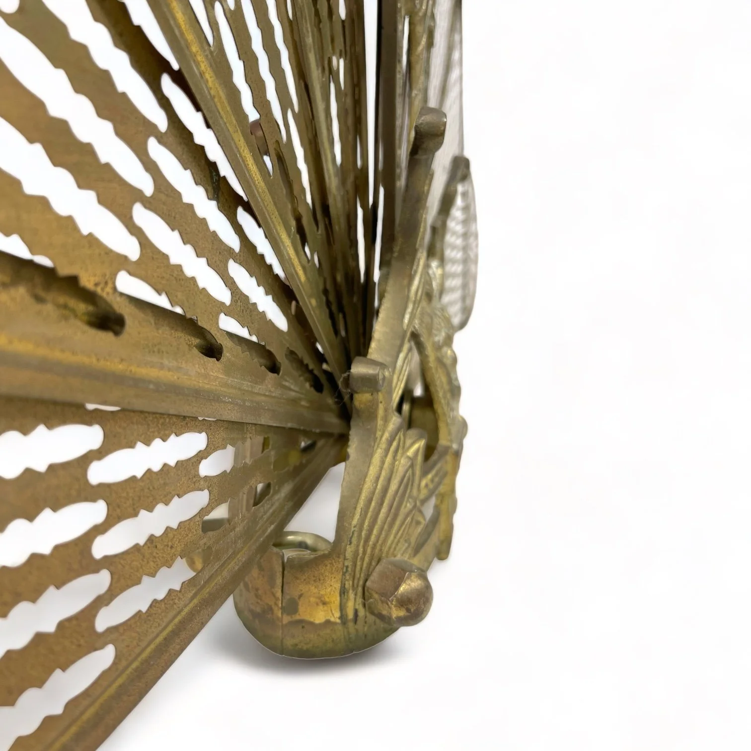 Vintage ornate solid brass art deco fireplace screen. Double sided, foldable, heavy duty weighing 17 lbs.