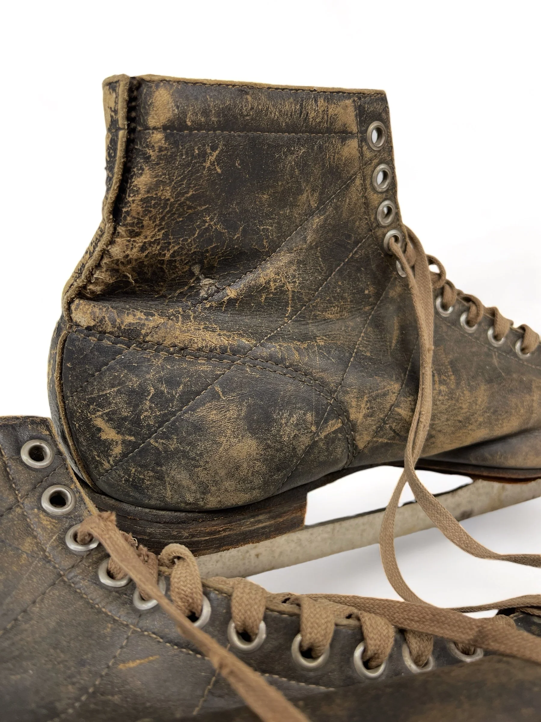 Vintage Men's Leather Ice Hockey Skates for Cabin or Ski Lodge Decor