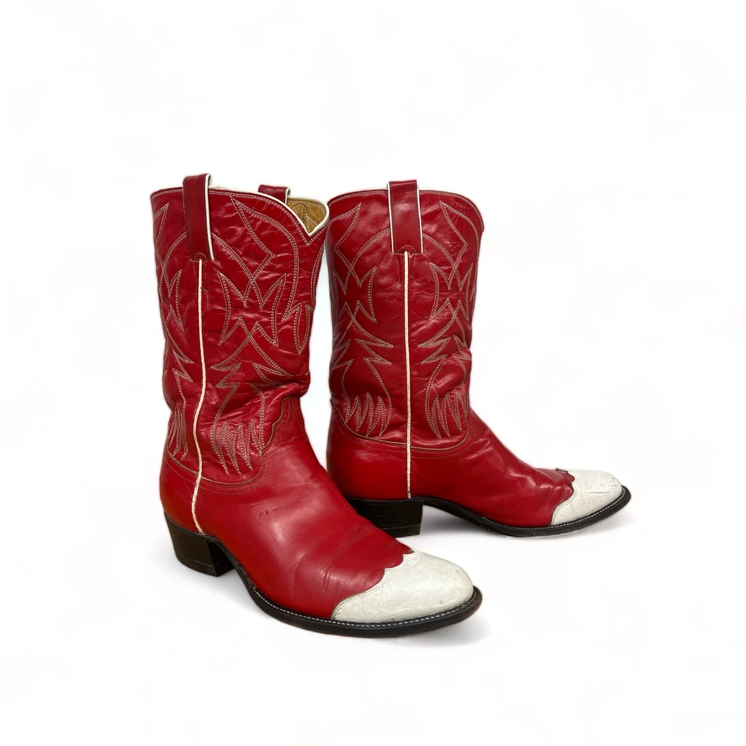 Vintage pair women's 1970s Justin two toned red and white leather cowboy boots, style L4069, size 8 1/2 B