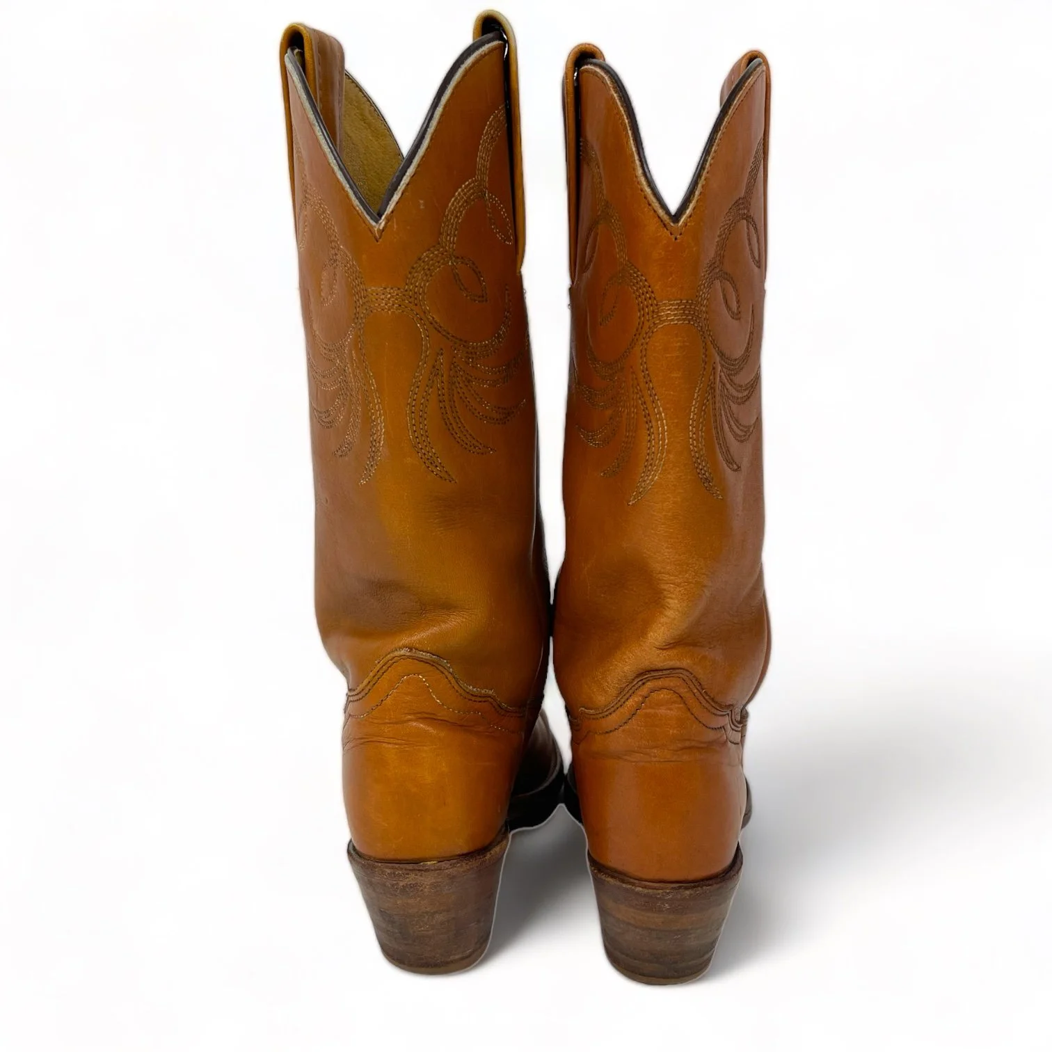PhotoRoom_20240111_202634Vtg women's Frye cowboy boots by ModernArtifactDecor.JPG