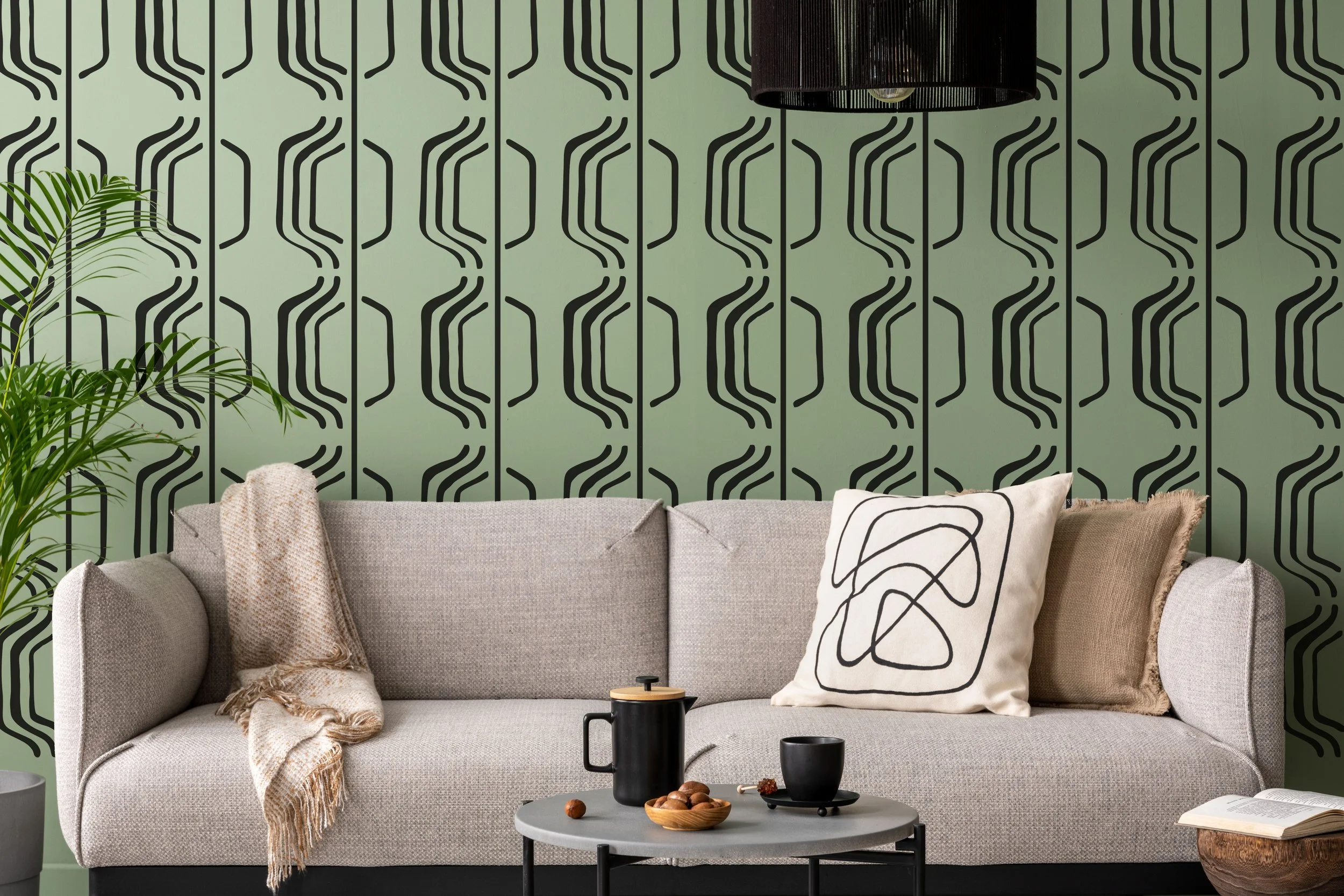 Modern geometric chain vinyl wall decal in contemporary style, available in 2 sizes and 24 color options. Removable wall art for living room, bedroom, office, or home decor. Easy to apply and remove.