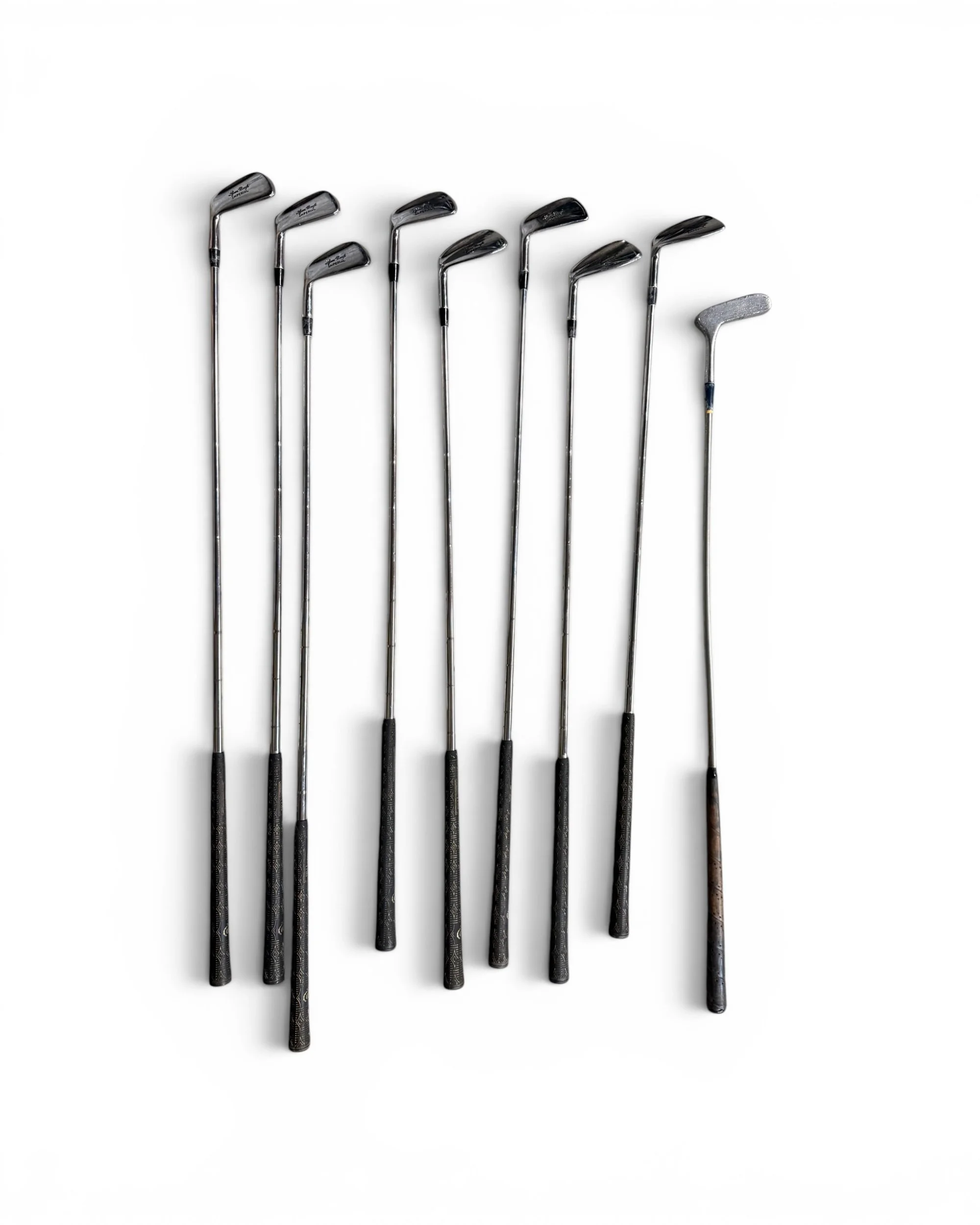 Photoroom_20260620_074337vintage 70s Butchart Nichols golf bag with clubs - Modern Artifact Decor.JPG