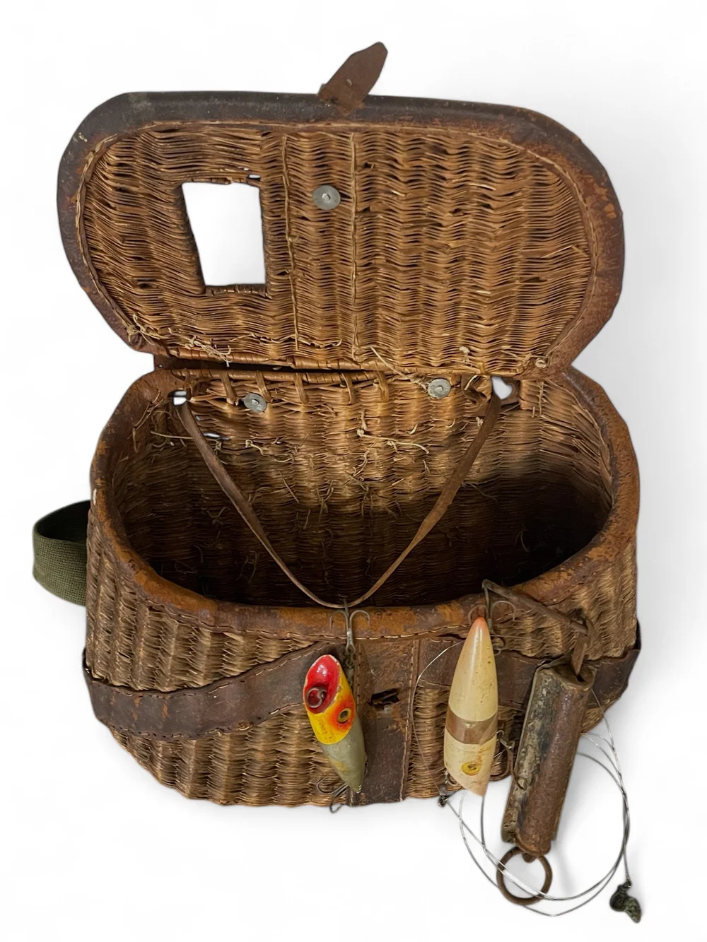decorative fishing lure basket Lombok Woven Bait Vintage Fish Basket - Basket