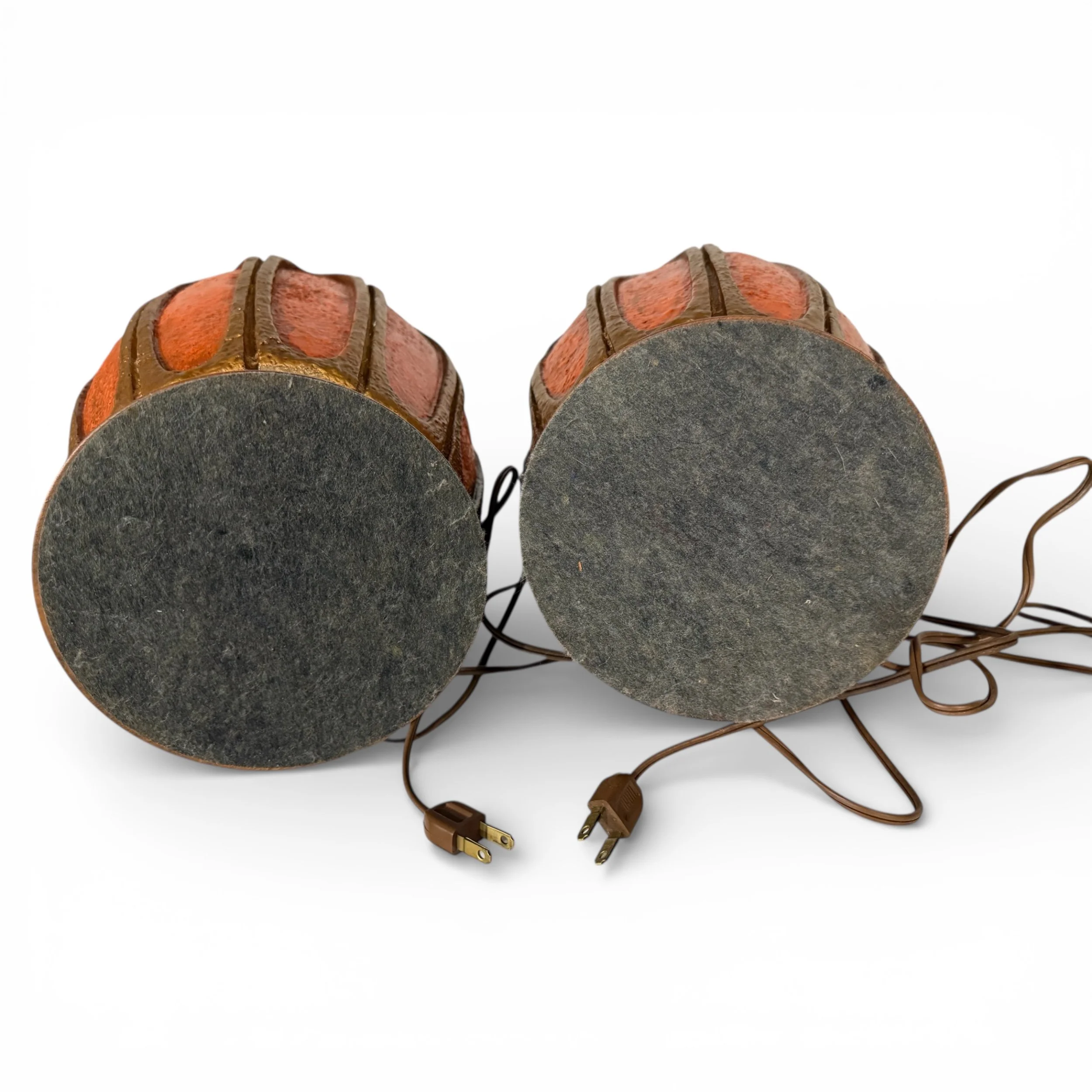 close up view of felted bottom bases on vintage mcm chalkware table lamp pair