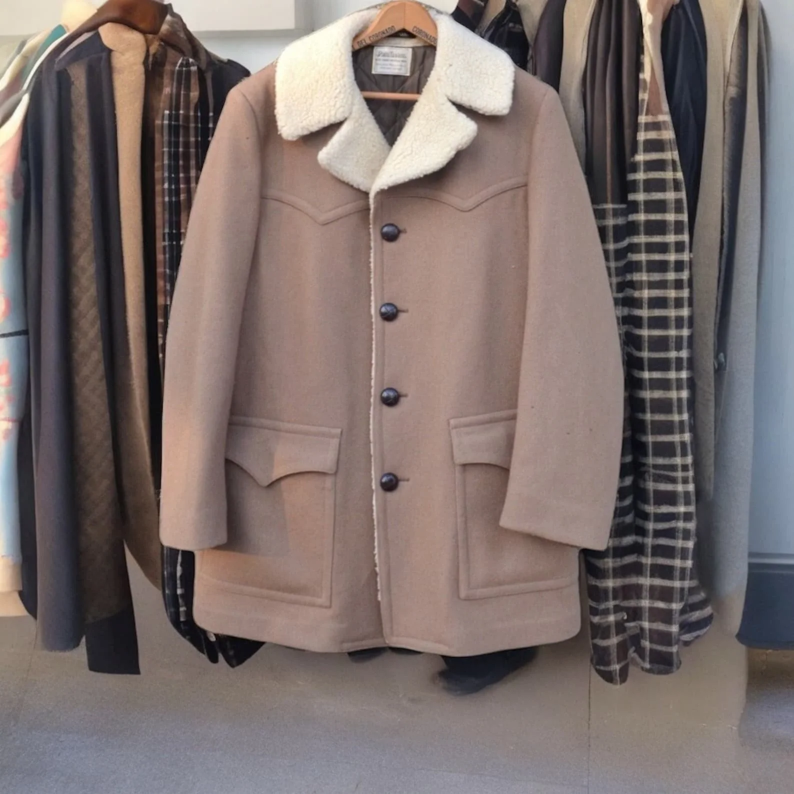 Vintage 1970s men's Pendleton wool and sherpa jacket with classic ranch style, button front closure, fully lined, front pockets, and wester yoke detailing.