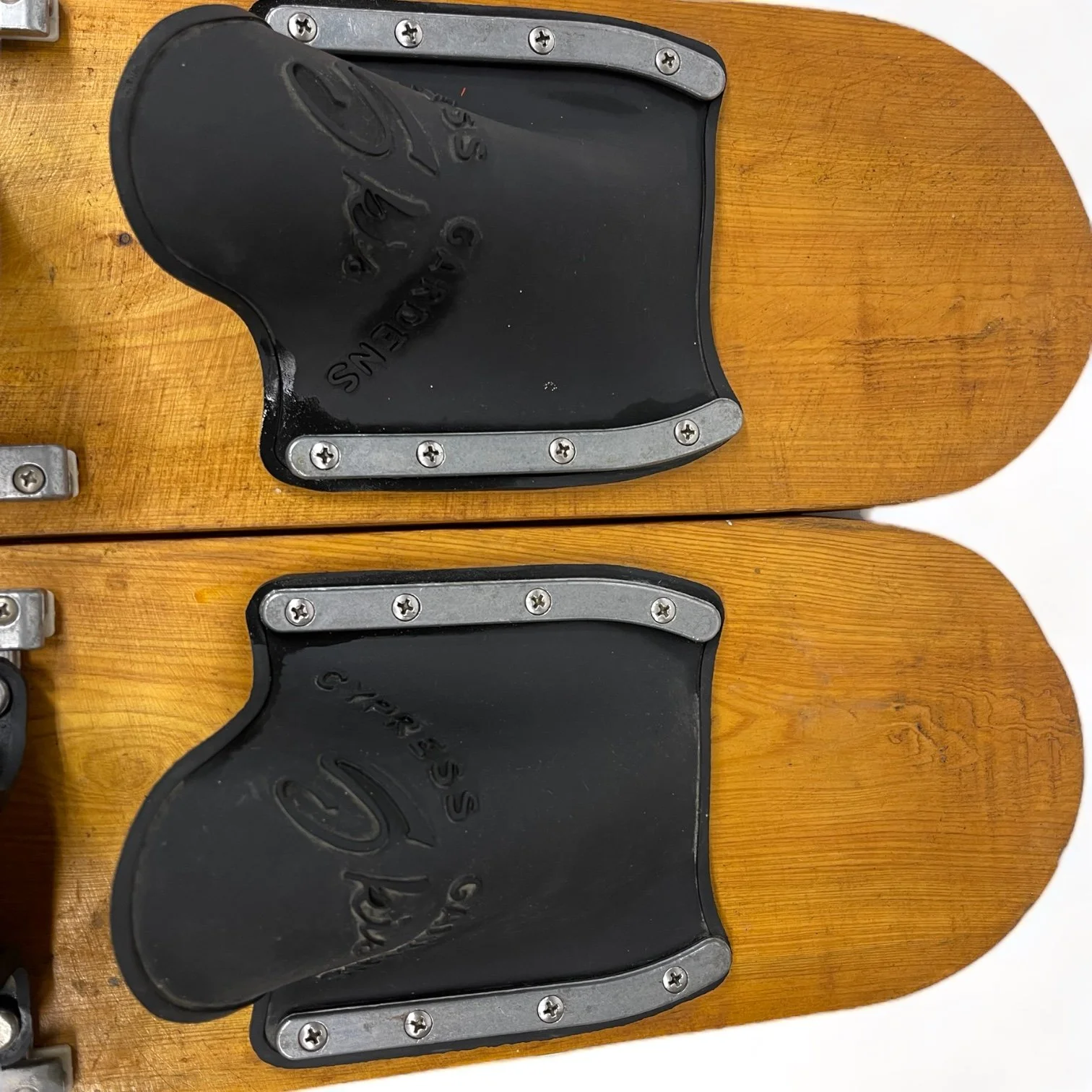 Vintage pair of Cypress Gardens trick wooden water skis, 19 3/4 inches with bindings.