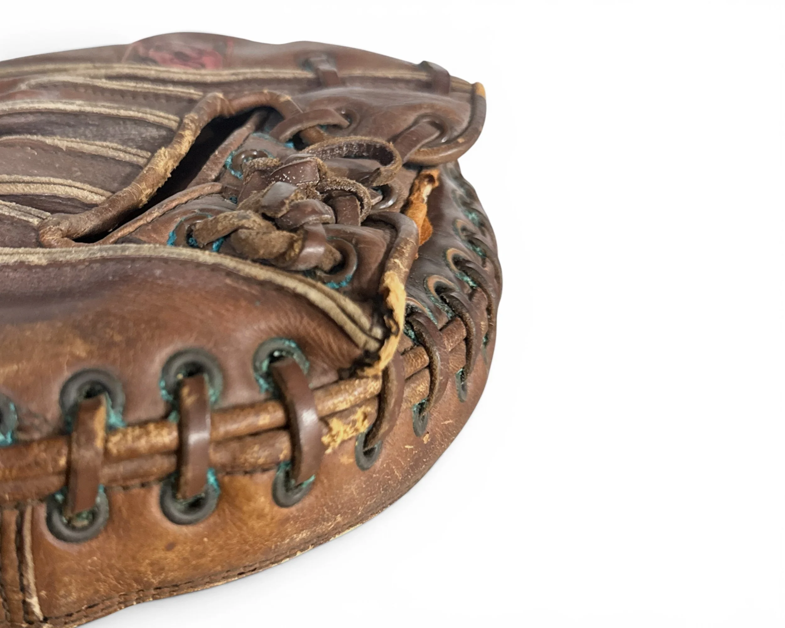 Photoroom_20260526_110815vintage Rawlings leather catchers basemall glove.JPG