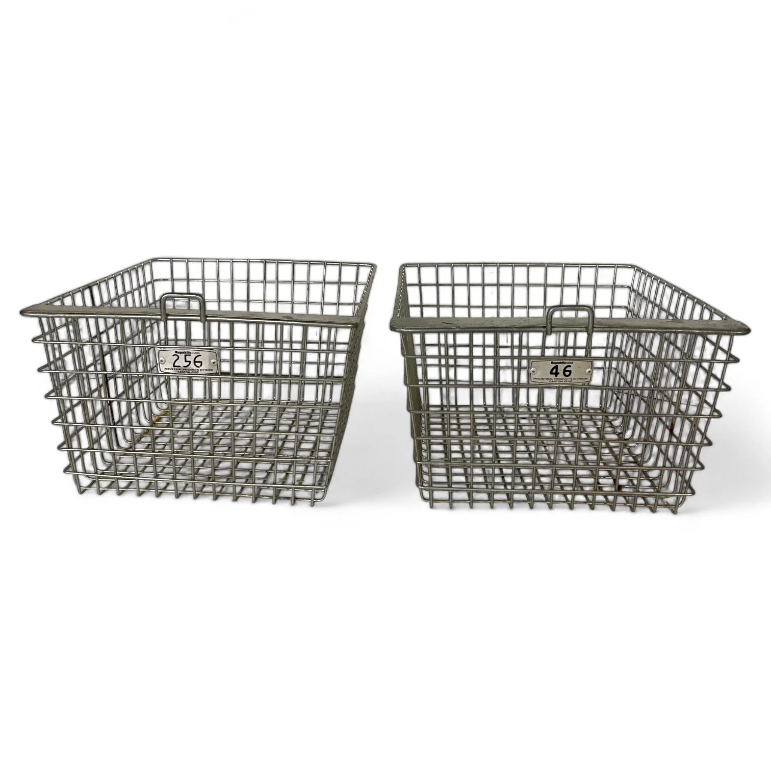 Vintage Metal Locker Baskets Set of 2 - Republic Steel, #256, #46