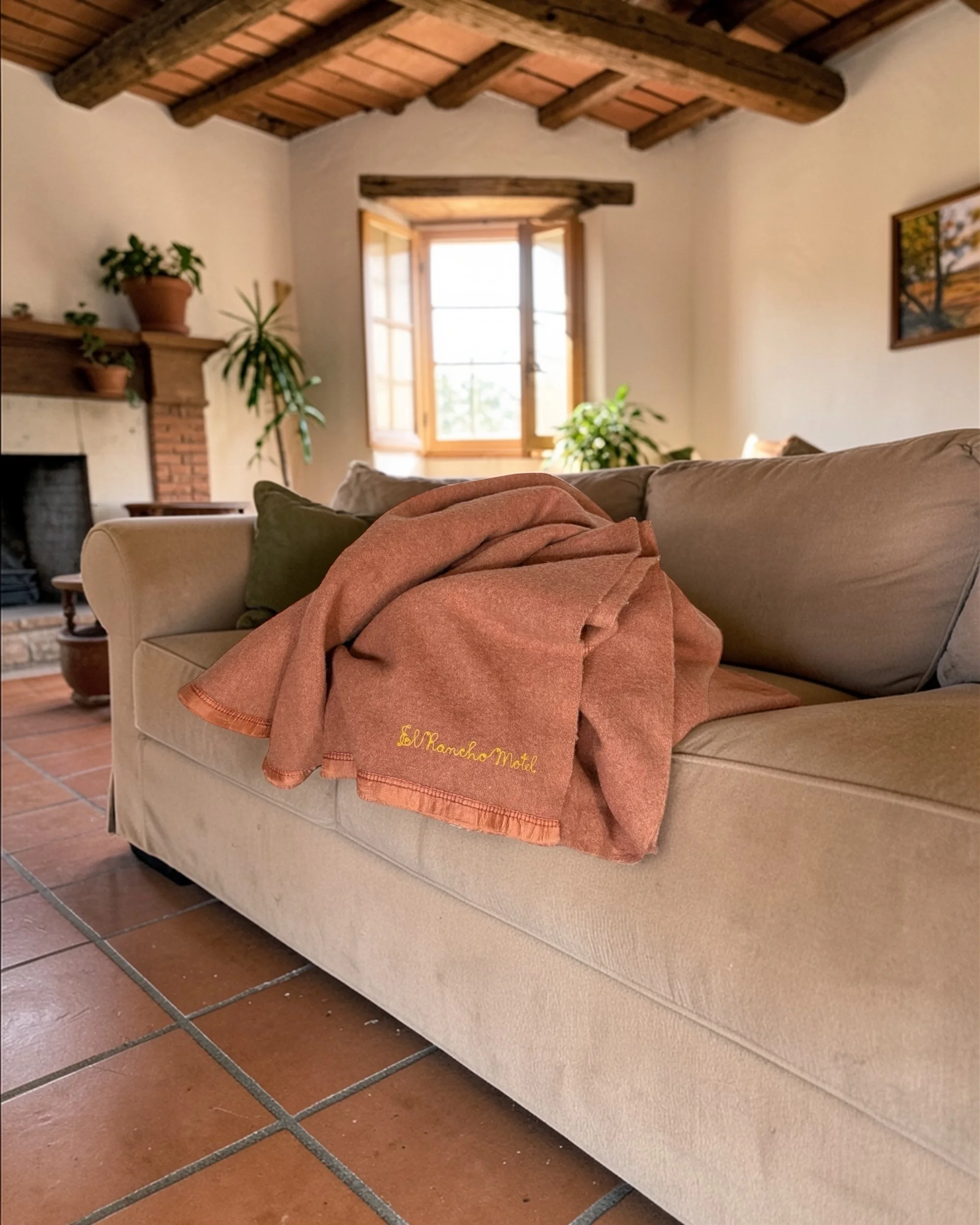 Vintage El Rancho Motel wool blanket southwestern lodge style