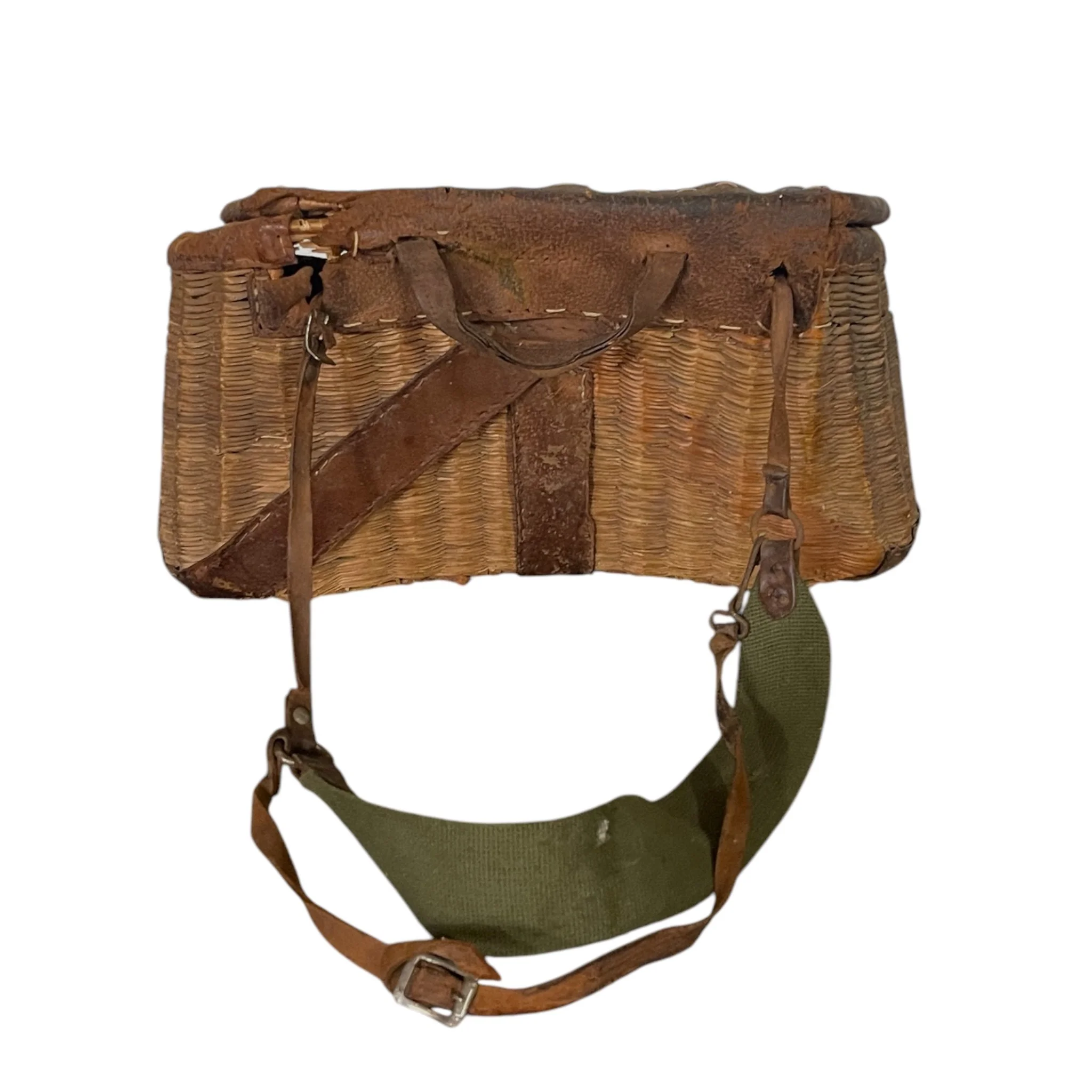 Vintage large fishing creel with strap. Includes 2 vintage wooden fishing lures and a vintage Landers Spring Balance hanging scale. Perfect rustic decor for a cabin, lodge, or lake house.
