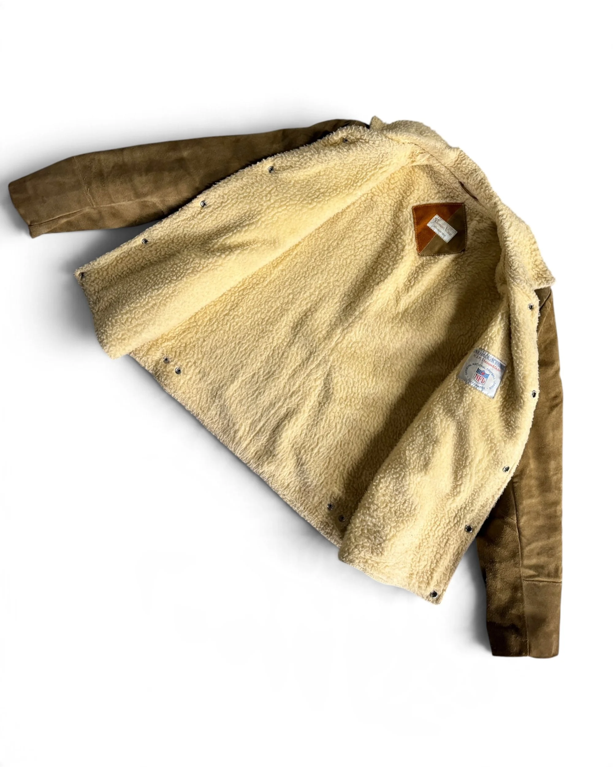 full flat lay view of interior fleece sherpa lining on a 70s vintage Pioneer Wear coat