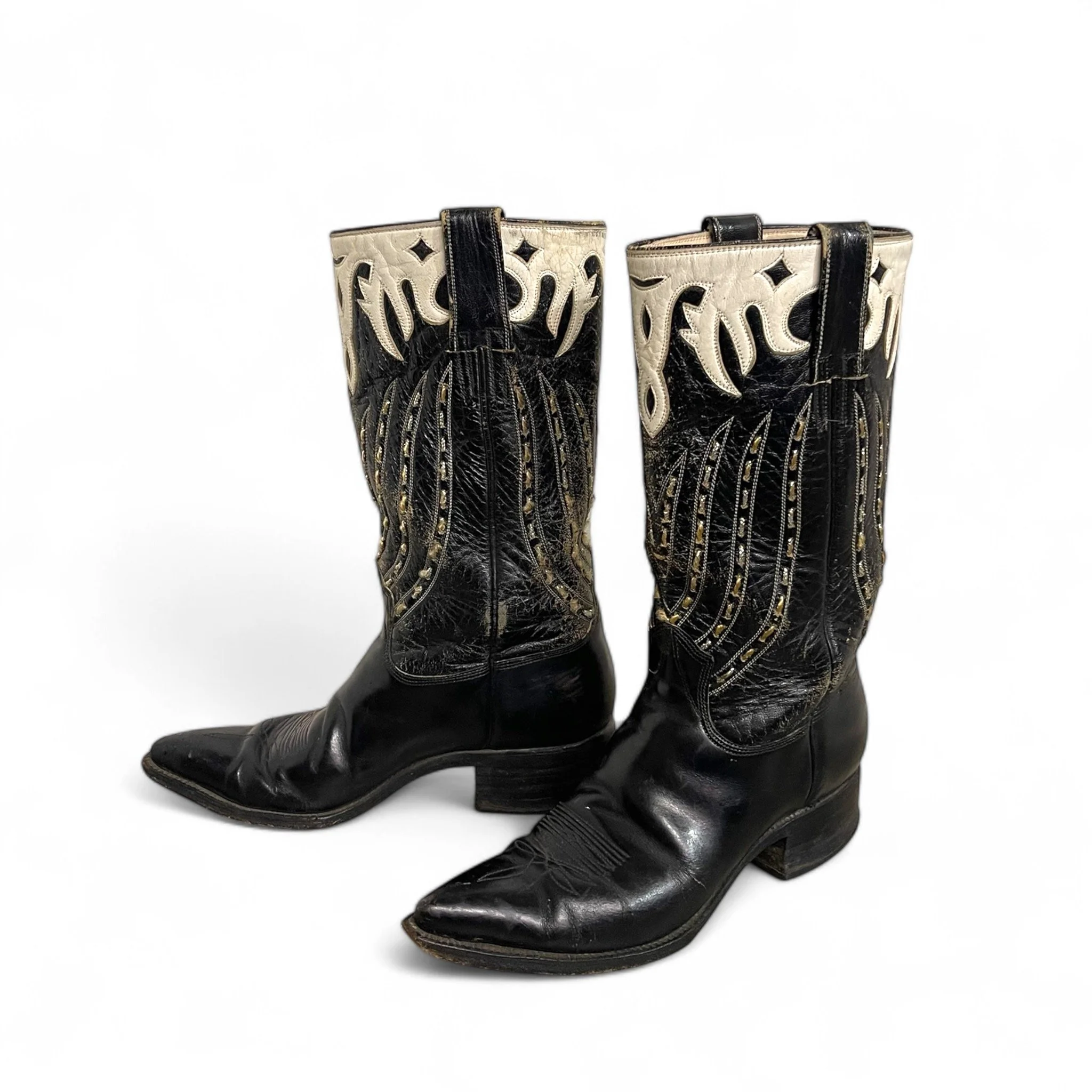 Vintage black leather cowboy boots with ornate white overlay, stovepipe shaft, pointed snip toe, mid shaft, stockman heel, classic dressy western boots.