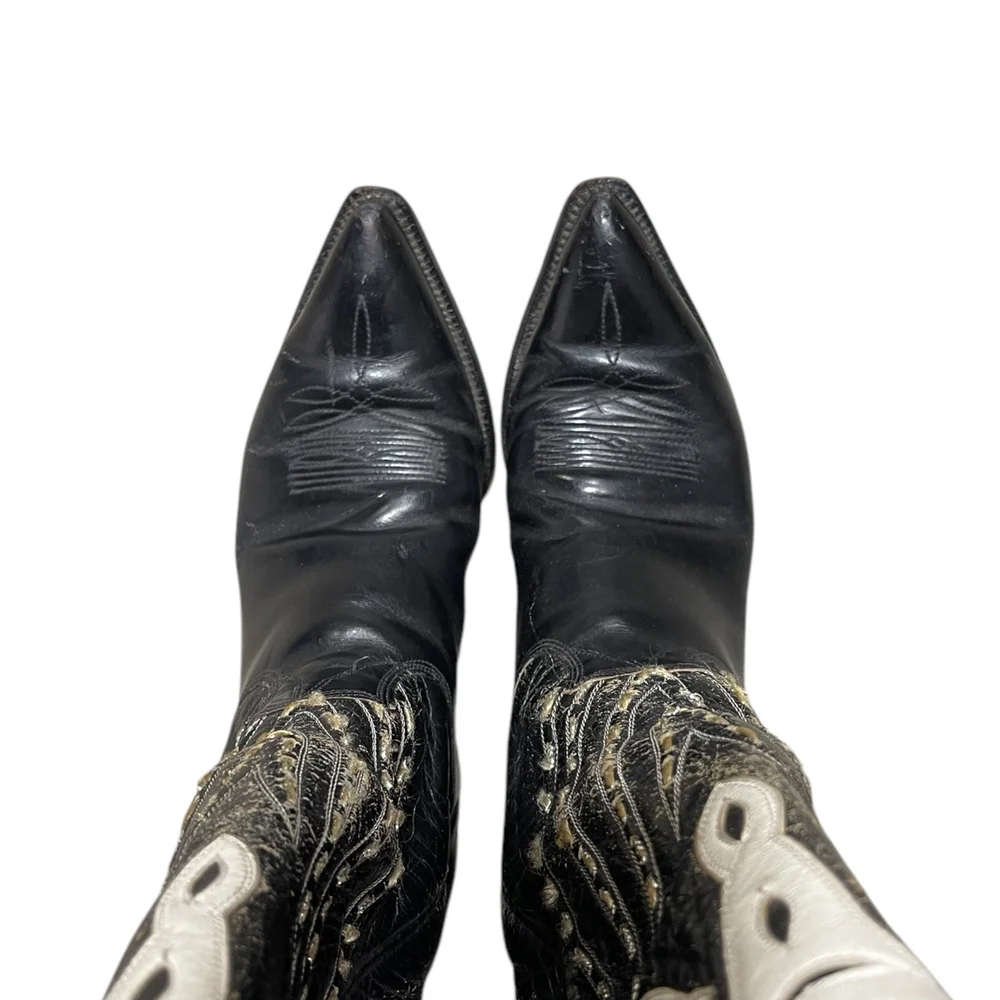 Vintage Black & White Leather Cowboy Boots - Traditional Western Style   Wall Star Graphics | Modern Artifact Decor