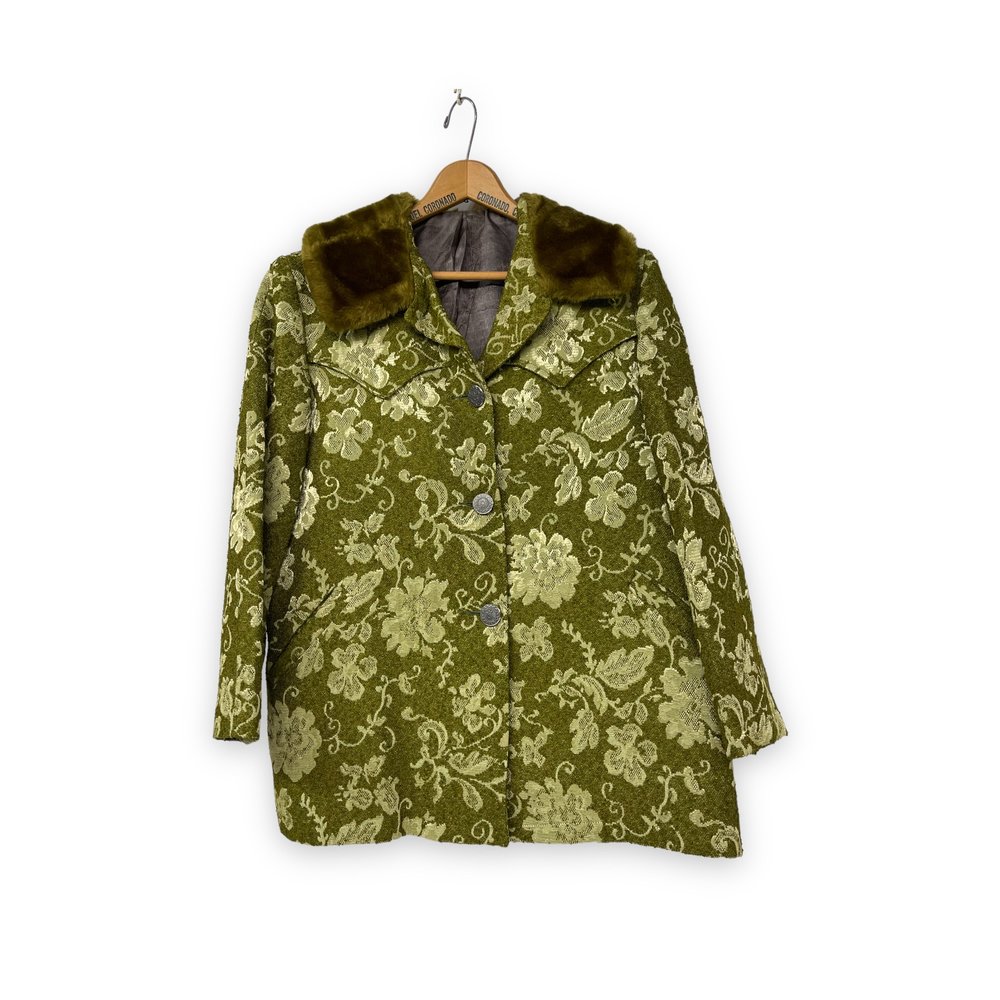 Vintage Women's Trego's Westwear Green Floral Western Jacket