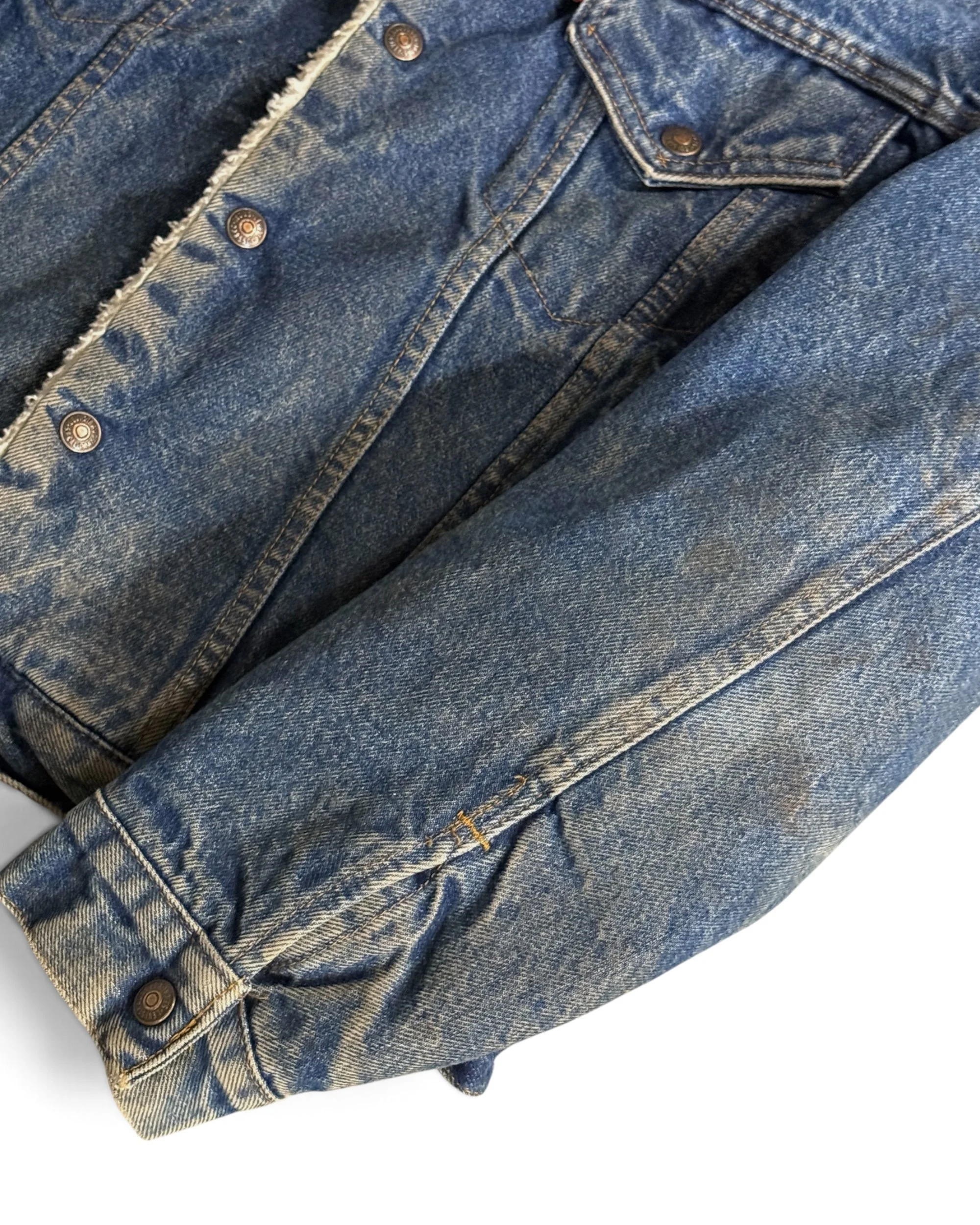 vintage Levi sherpa lined denim jacket 1980s - Modern Artifact DecorPhotoroom_20260824_185926.JPG