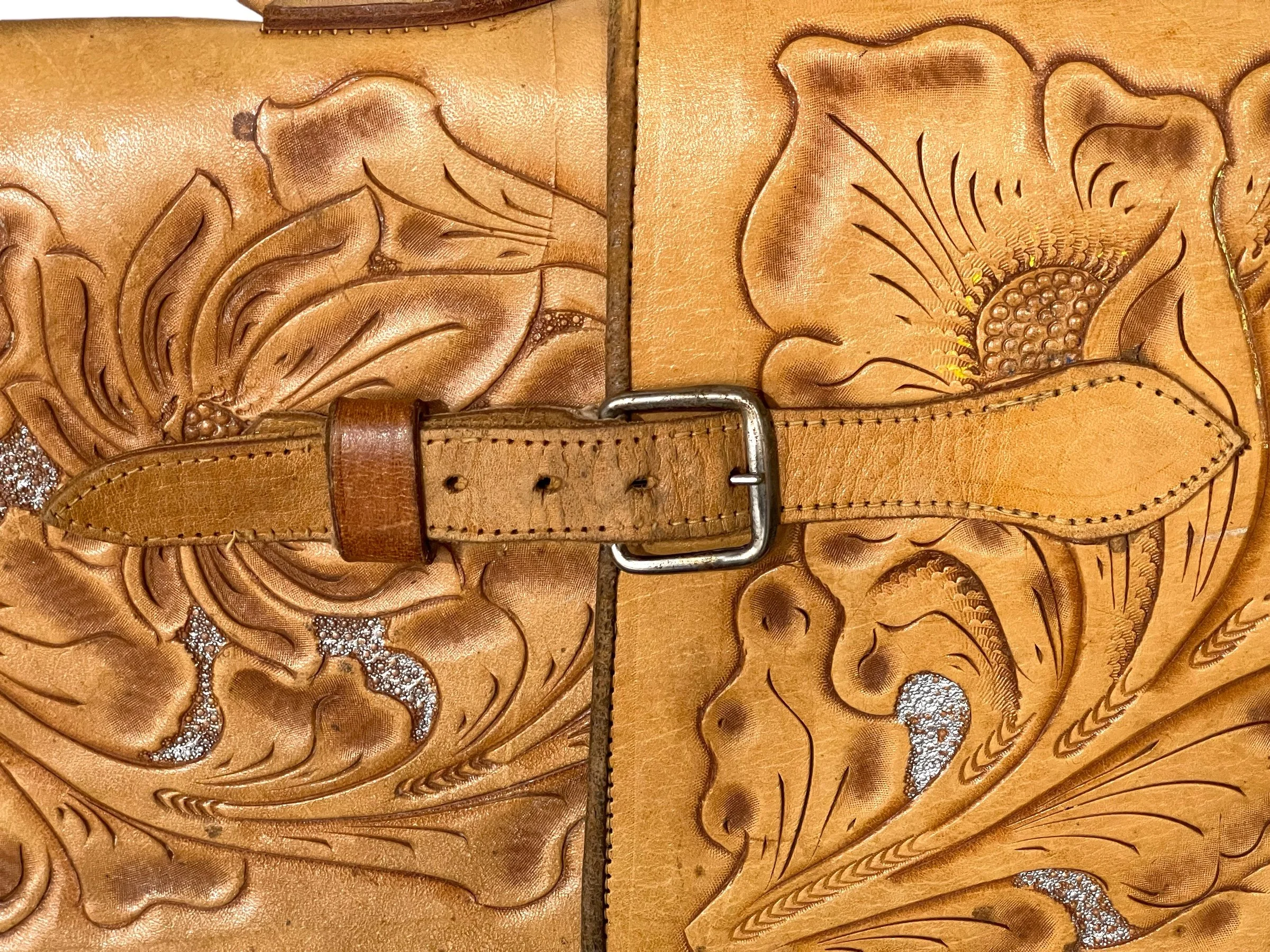 Vintage genuine leather hand tooled two piece rifle case lined in red fleece. Embossed flowers, deer on gun case.