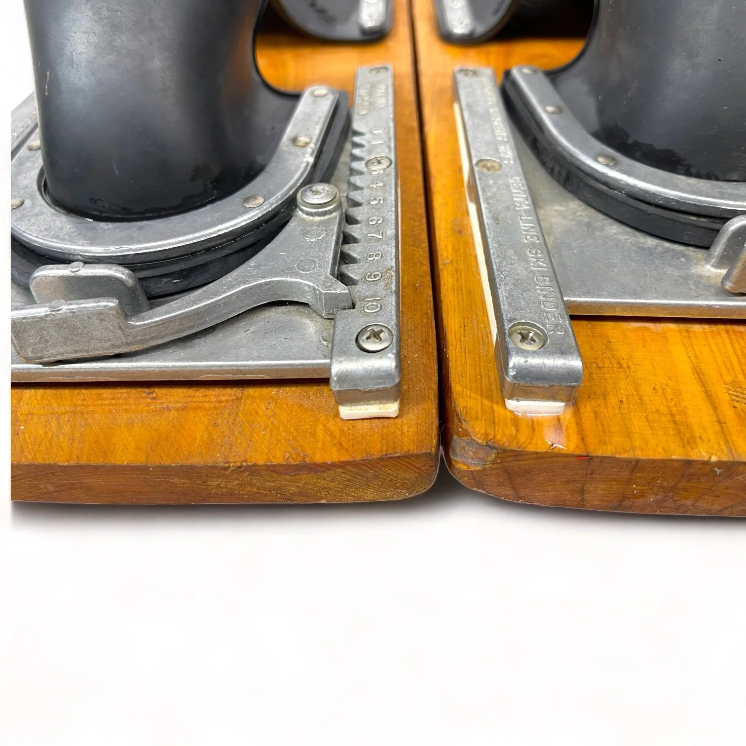 Vintage pair of Cypress Gardens trick wooden water skis, 19 3/4 inches with bindings.