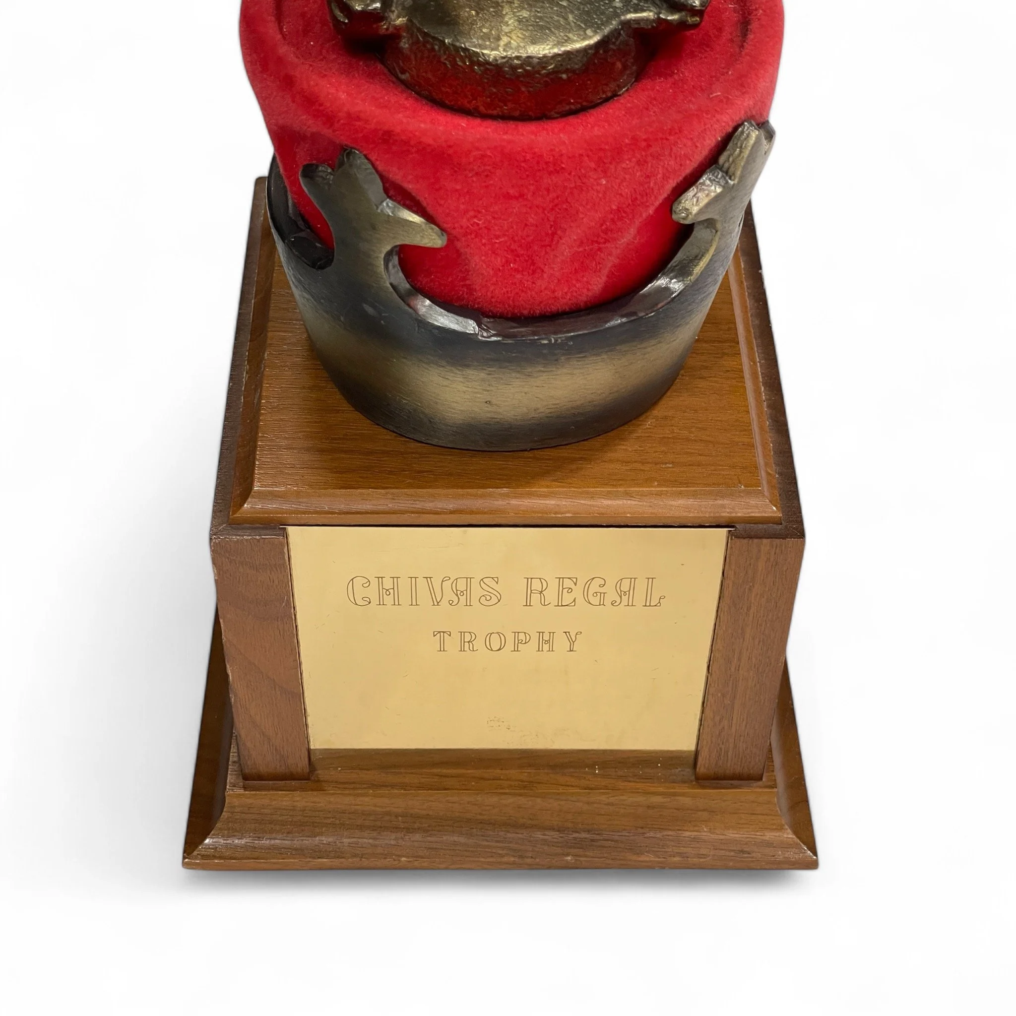 A vintage 17 inch Chivas Regal golf trophy, weighing 5 lbs 10 oz, mid century modern sports memorabilia.