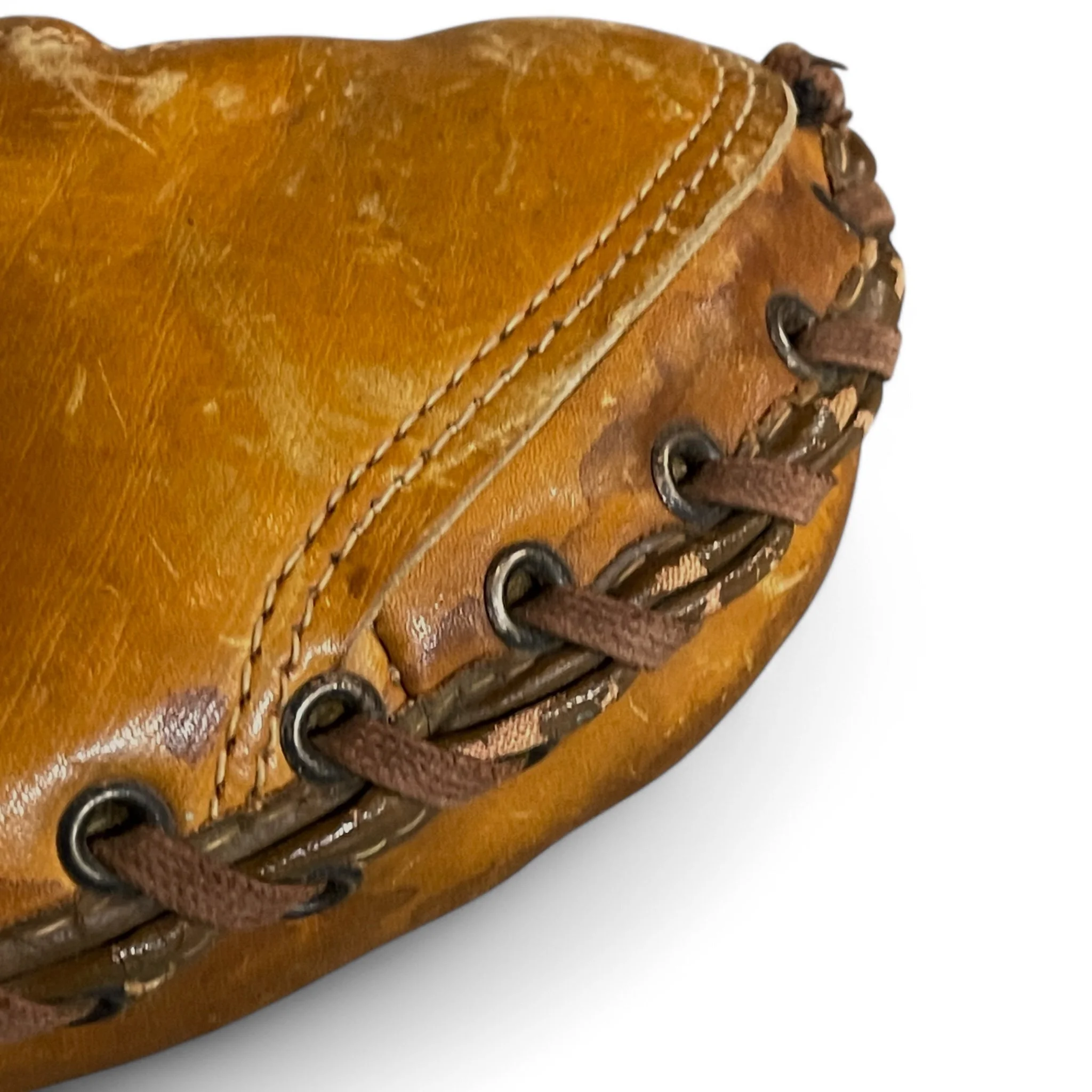 Vintage 1950s Denkert M228 Del Crandall leather catchers mitt, classic baseball glove with rich patina, perfect for collectors and baseball enthusiasts.