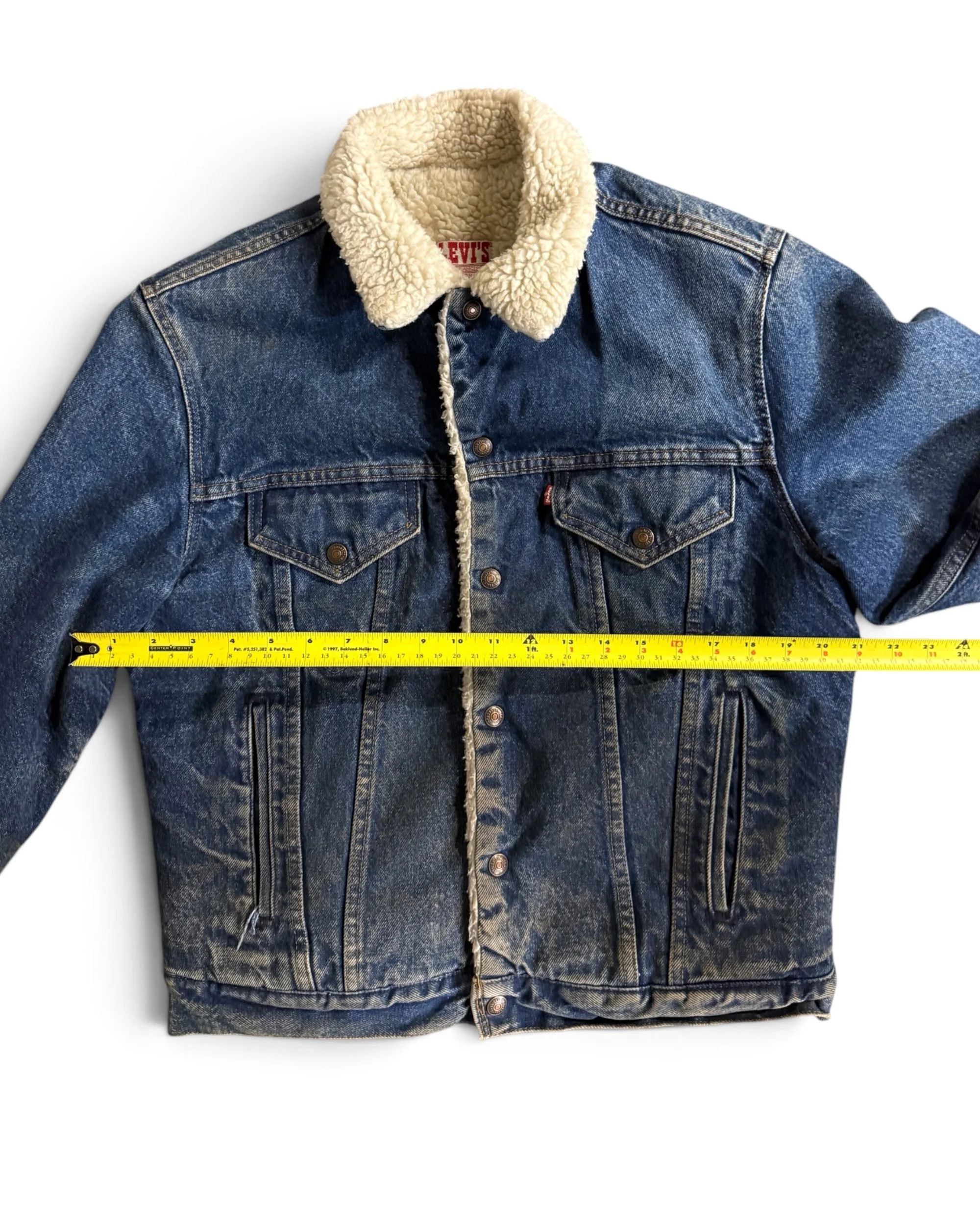 vintage Levi sherpa lined denim jacket 1980s - Modern Artifact DecorPhotoroom_20260824_125856.JPG