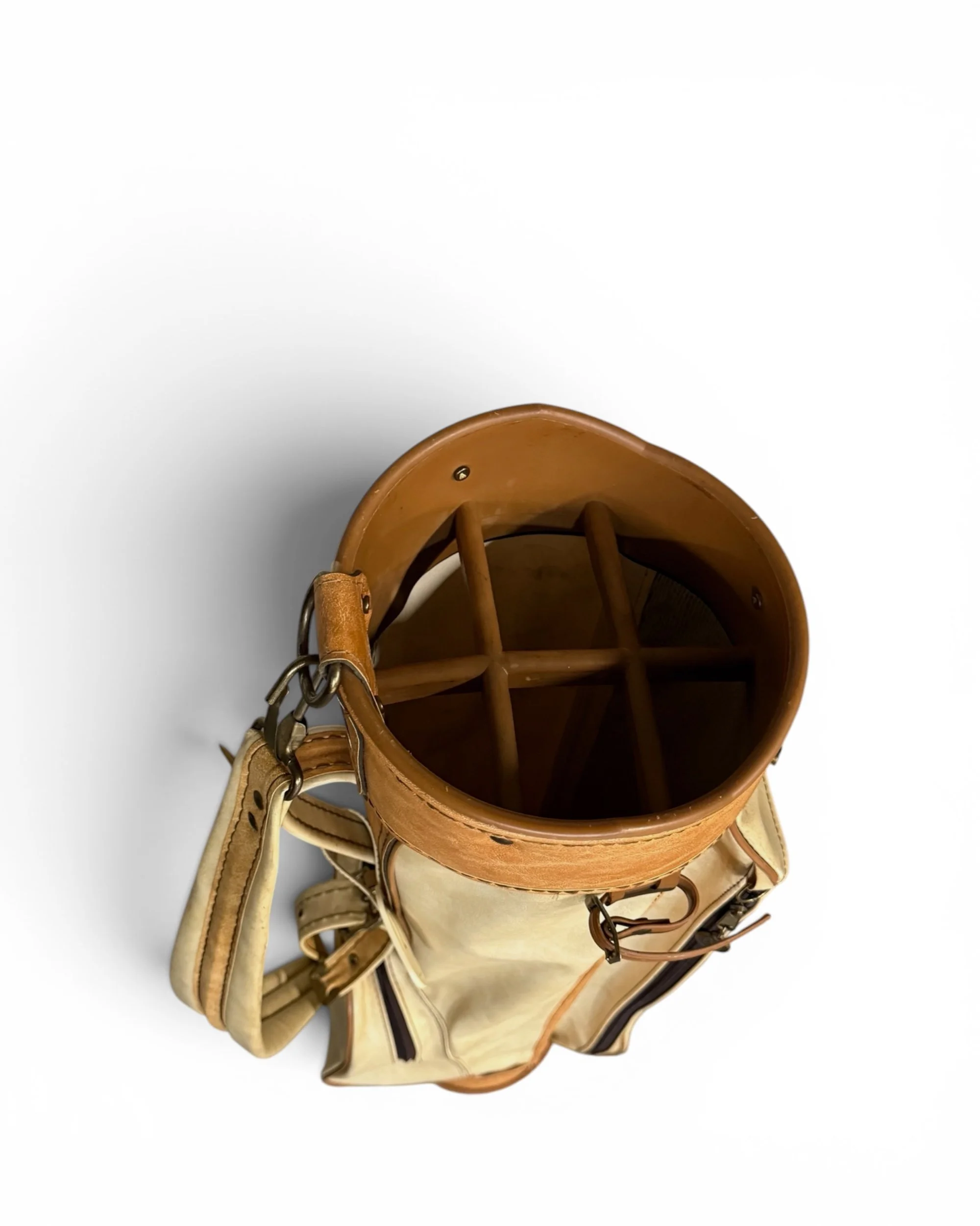 Photoroom_20260620_073553vintage 70s Butchart Nichols golf bag with clubs - Modern Artifact Decor.JPG