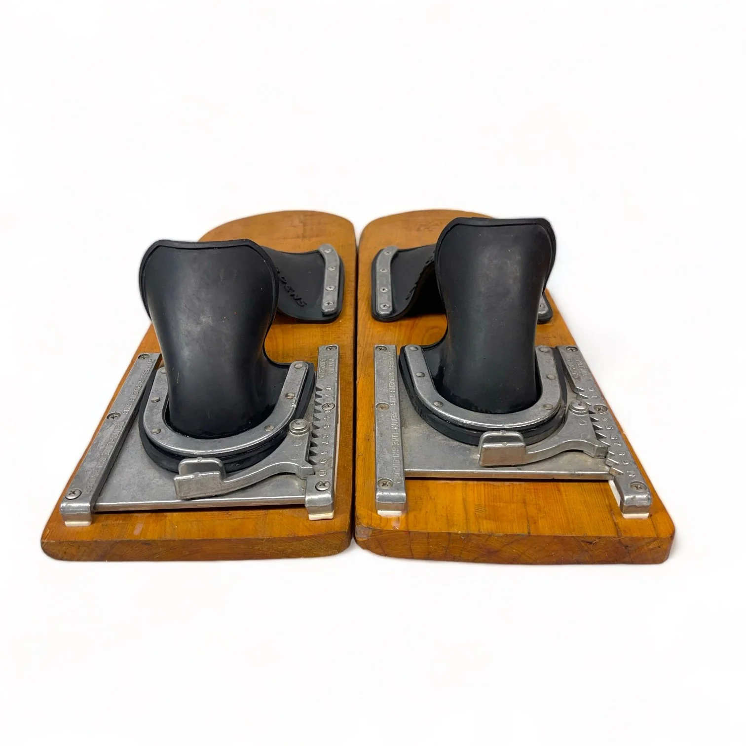 Vintage pair of Cypress Gardens trick wooden water skis, 19 3/4 inches with bindings.