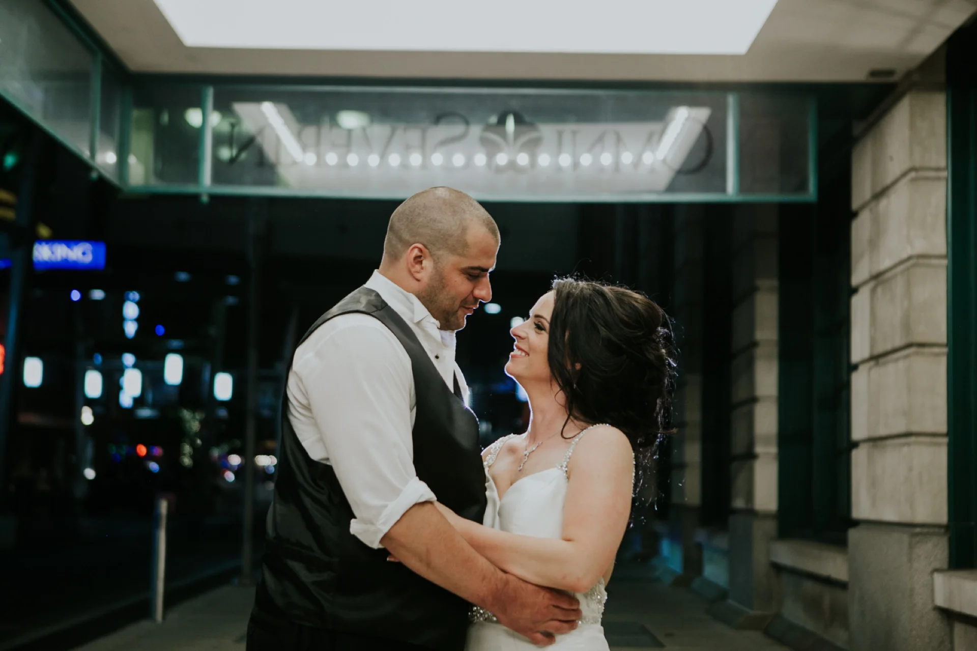 Lockerbie First Look Wedding with Candace and Bryon