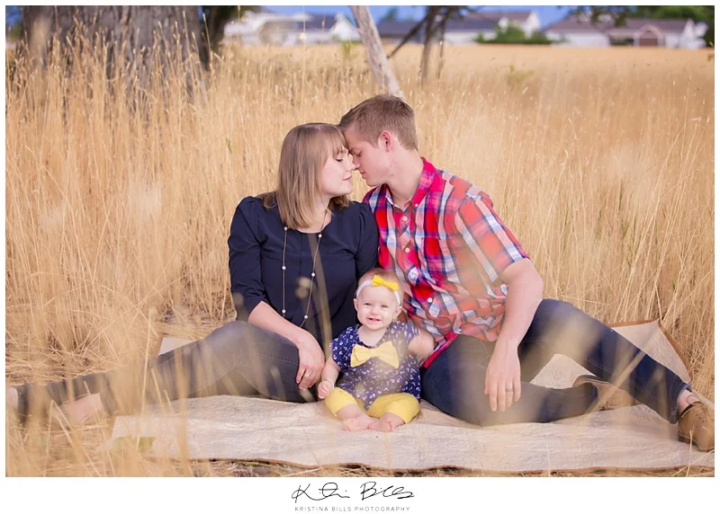 VineyardUtahFamilyPhoto_0005.jpg