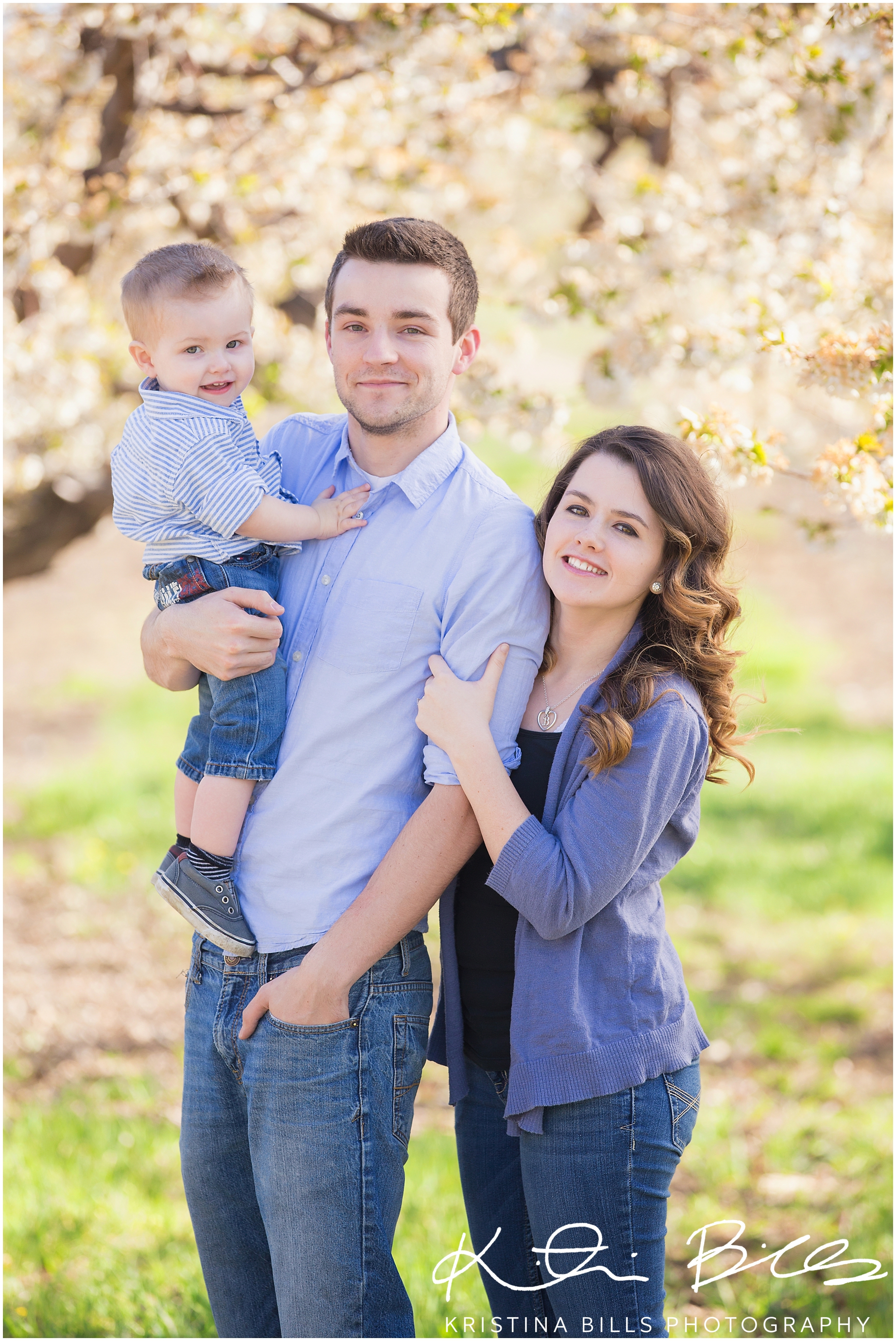 UtahOrchardsFamilyPhoto_0007.jpg