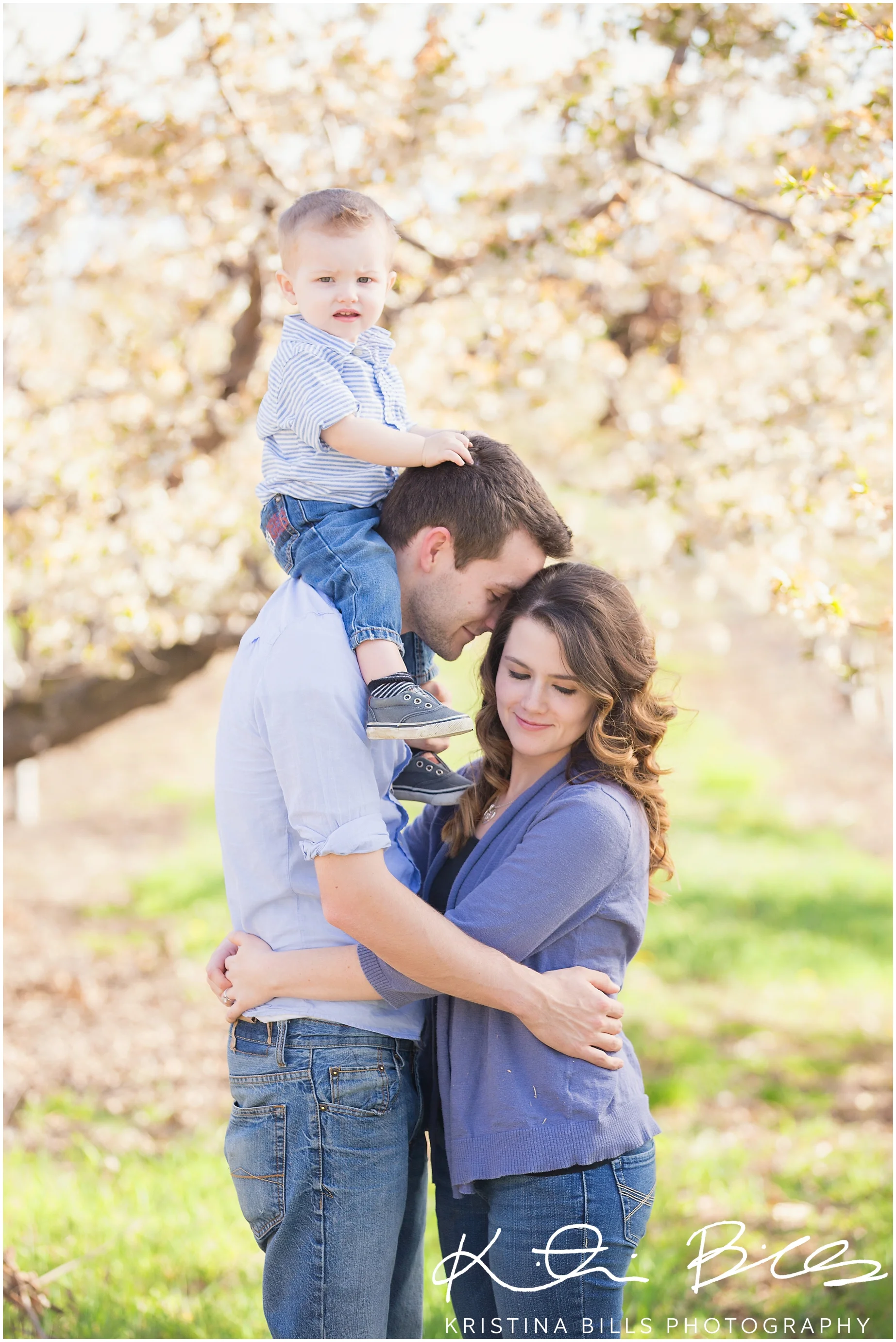 UtahOrchardsFamilyPhoto_0011.jpg